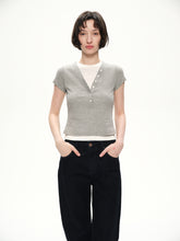 Contrast color fake two pieces T-shirt flax gray