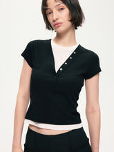 Contrast color fake two pieces T-shirt black