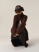 Wool Loop Yarn Mid-Length Toggle Button Cardigan brown