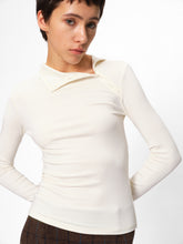 Asymmetric Button Placket Mock Neck Slim Fit Long-Sleeve Base Layer off white