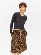 Cashmere Fitted V-Neck Pullover gray