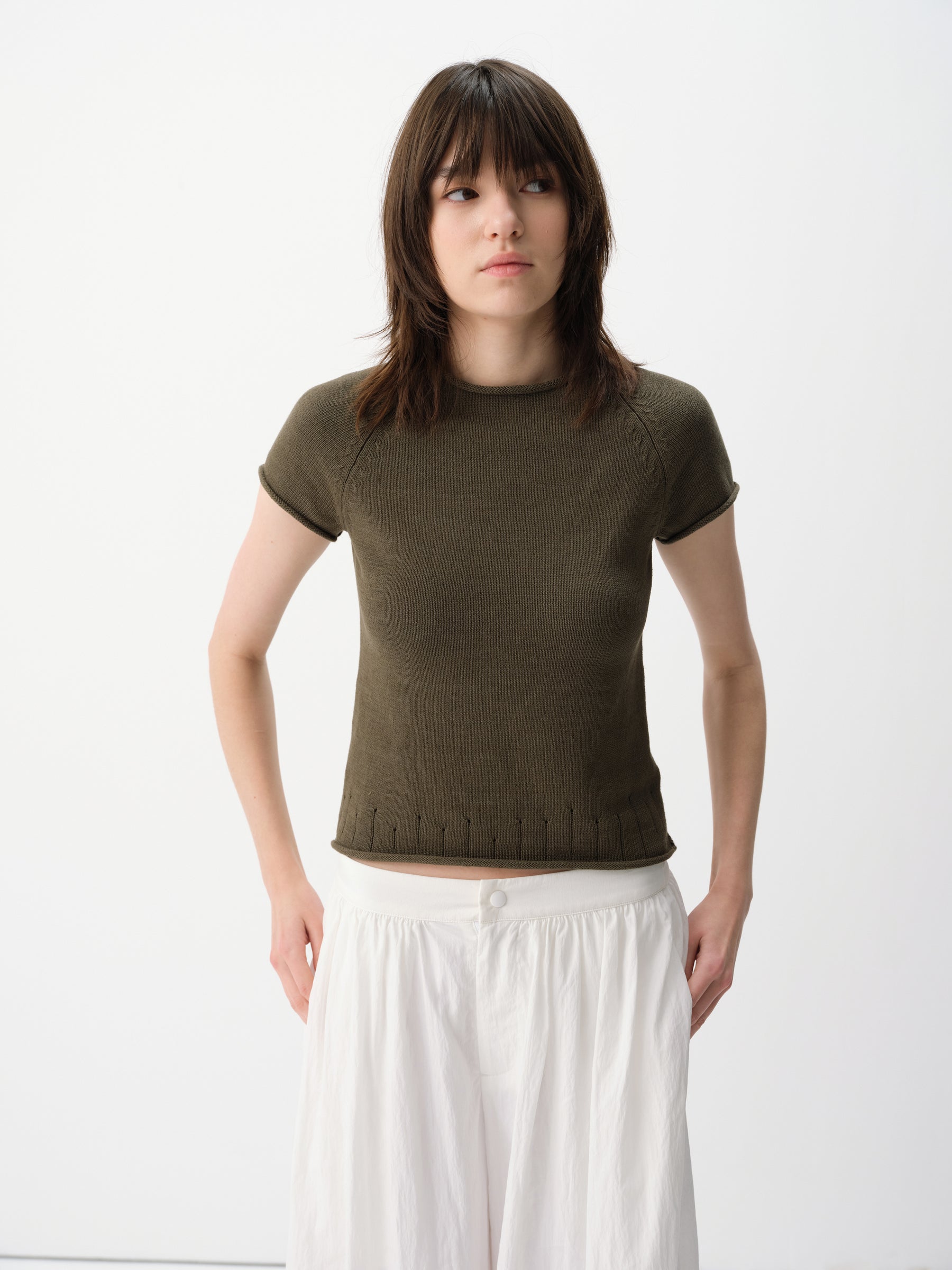 Linen-Blend Cuff Trim Butterfly Sleeve Knit Short-Sleeve Tee Military Green