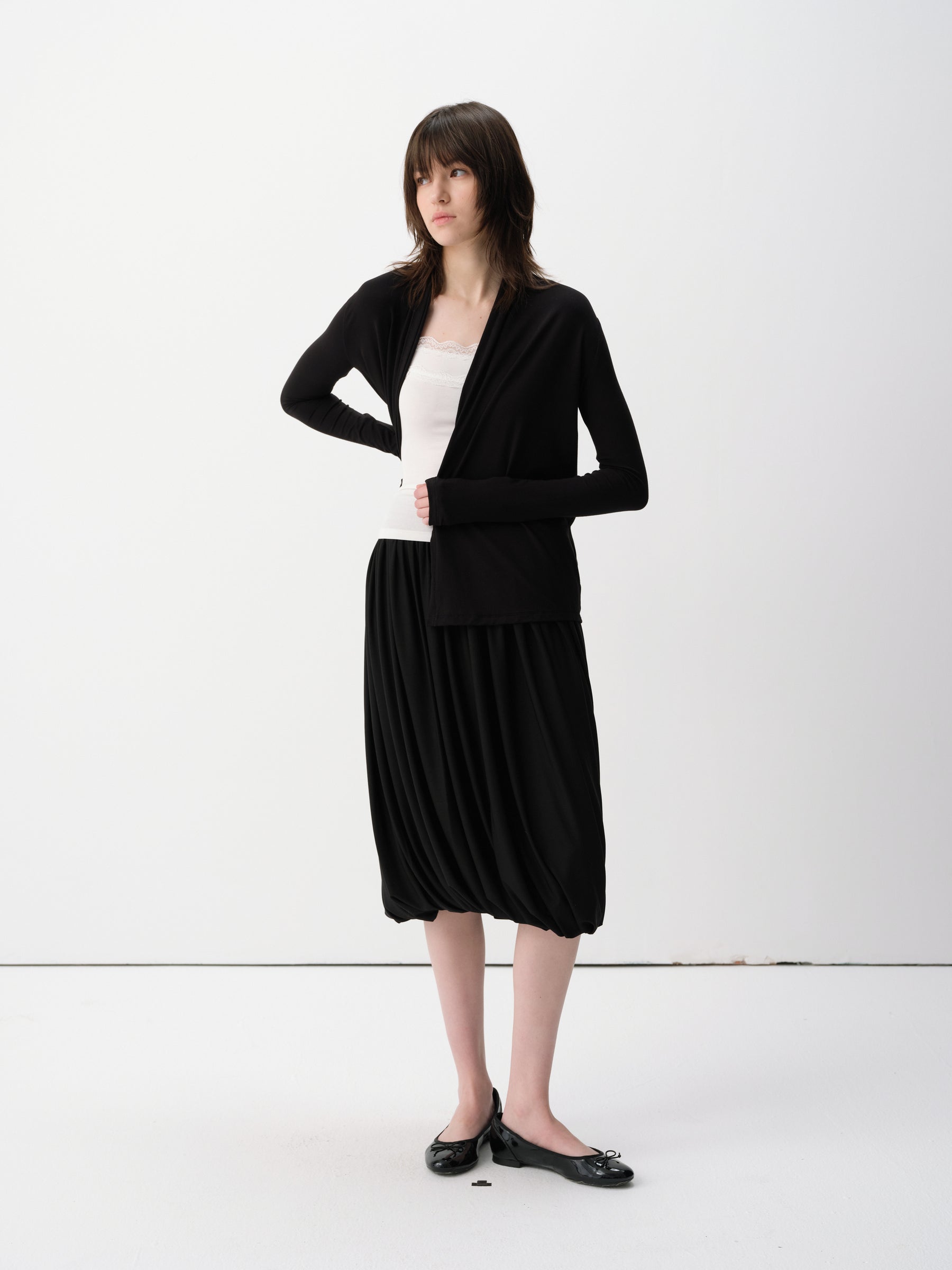 Low-Rise Twisted Pleat Boucle Midi Skirt Black