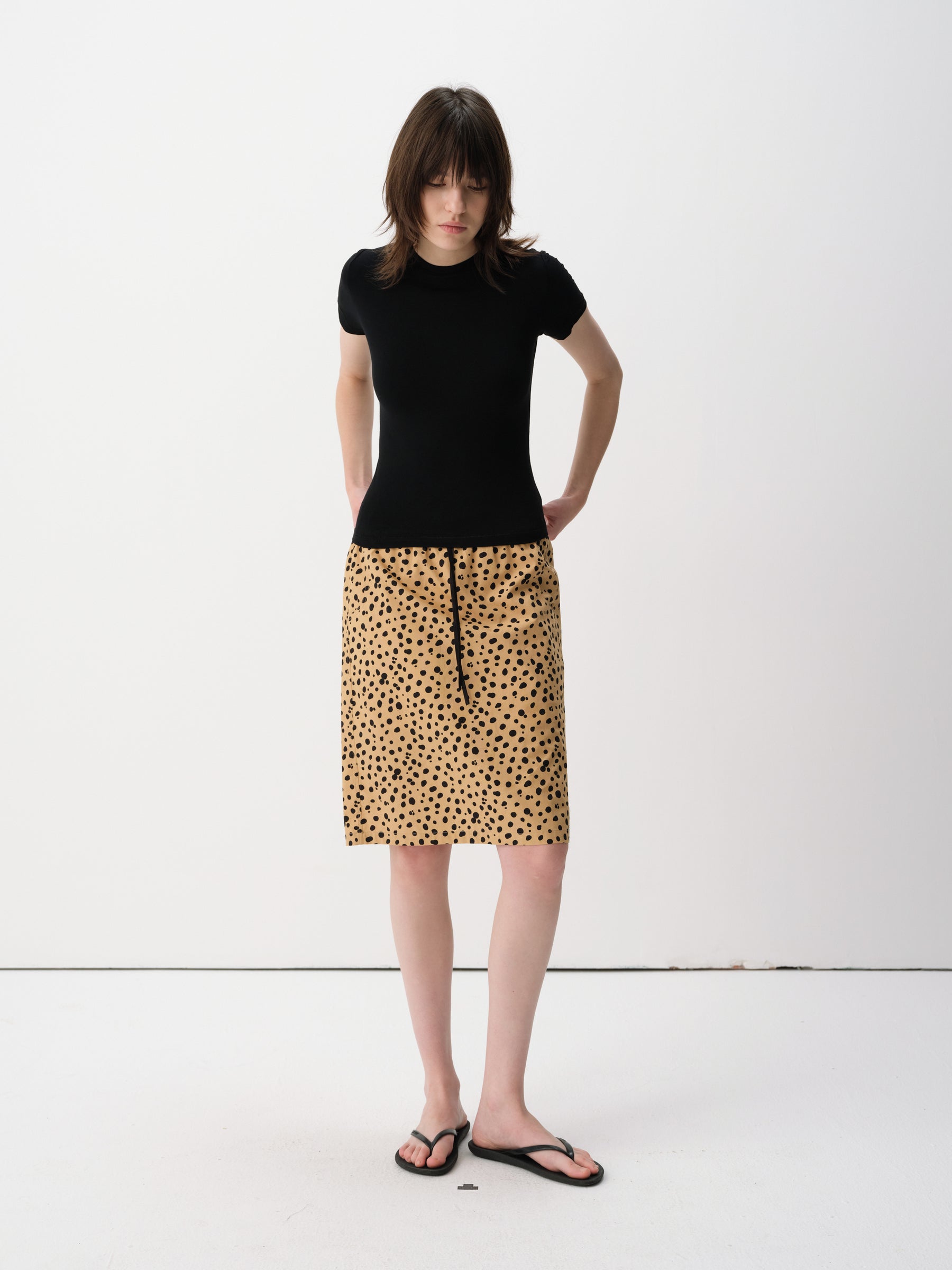 Basic Sculpted Fit Solid Slim Short-Sleeve Tee Black
