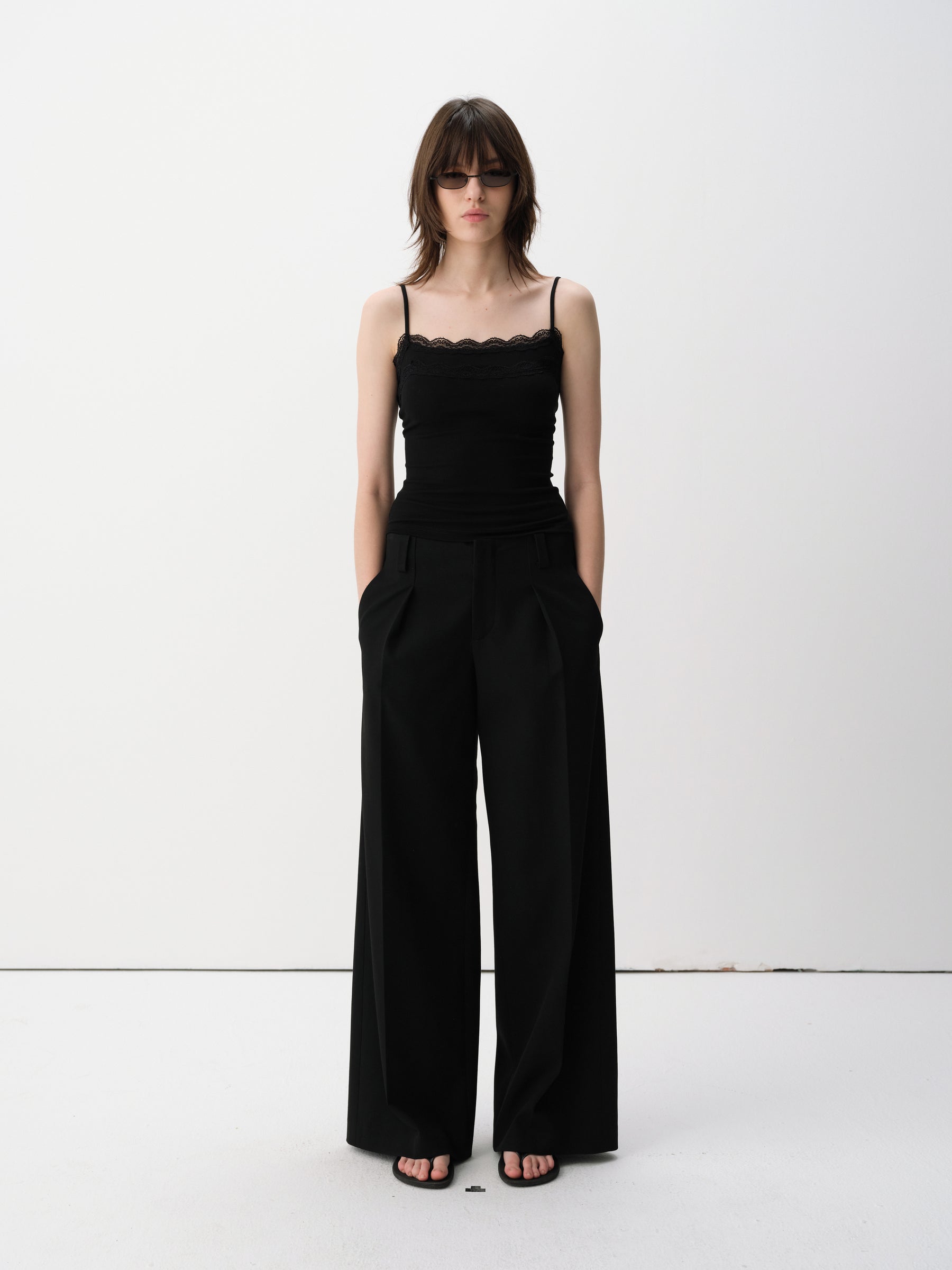 Lace Trim Adjustable Spaghetti Stretch Camisole Black