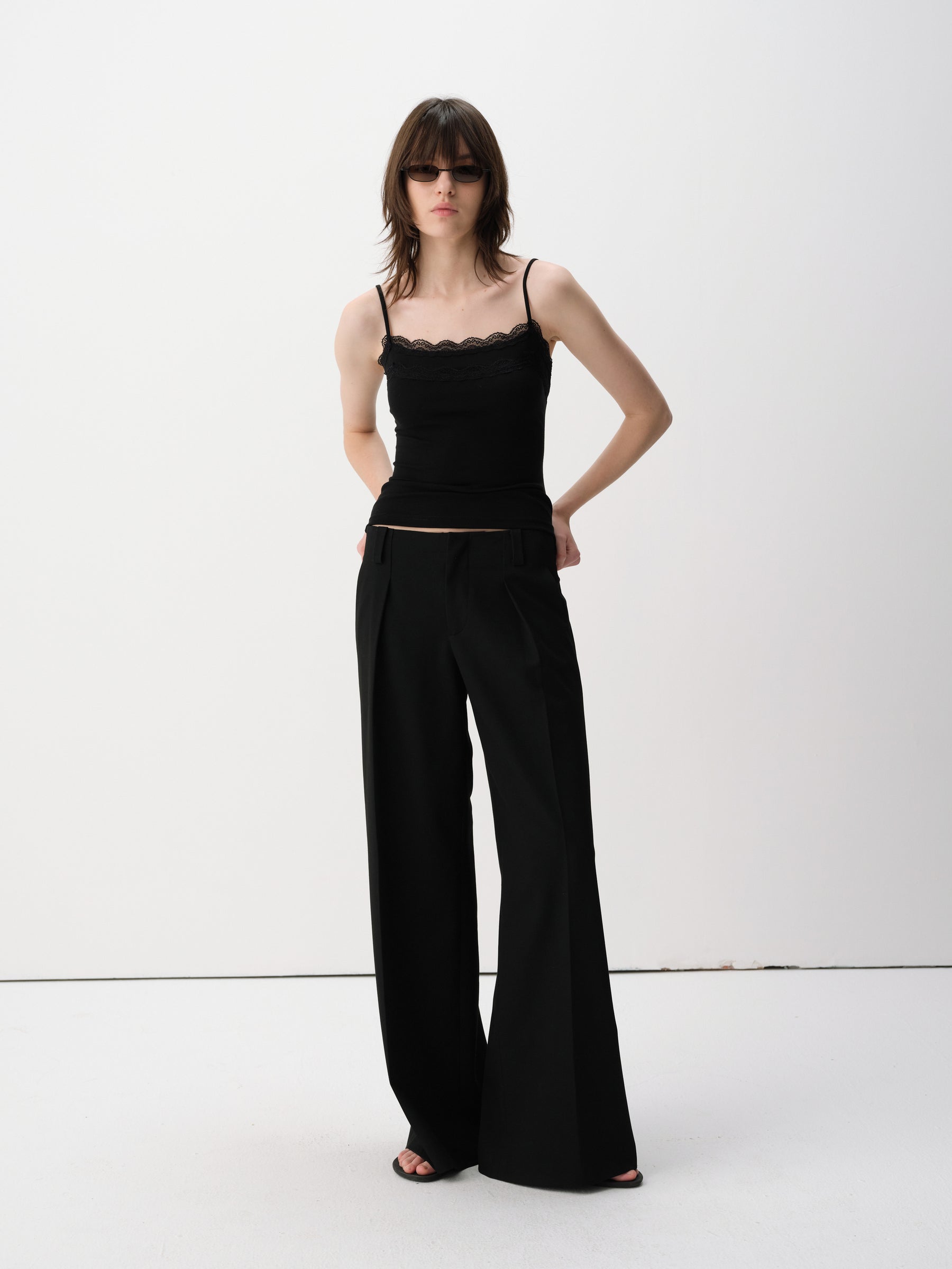 Lace Trim Adjustable Spaghetti Stretch Camisole Black