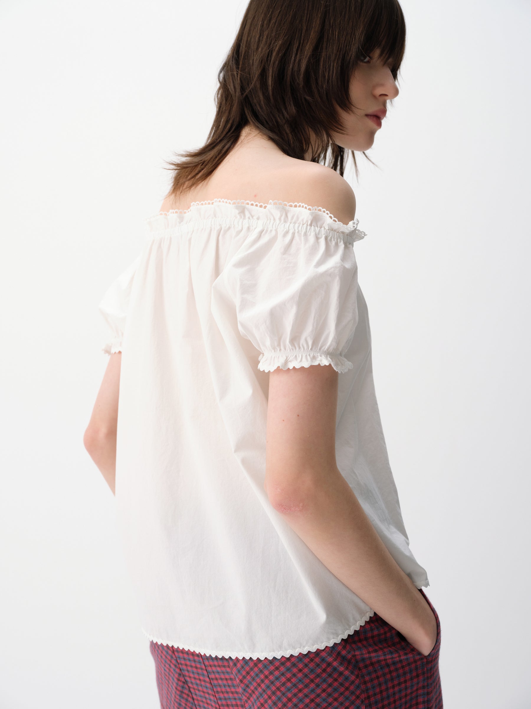 Lace Shirred Puff Sleeve Short-Sleeve Blouse White