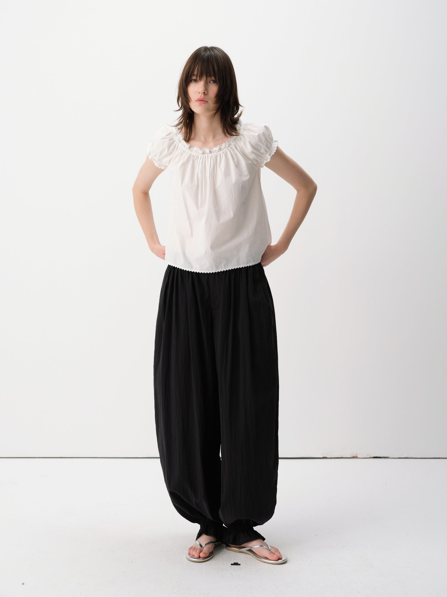 Lace Shirred Puff Sleeve Short-Sleeve Blouse White