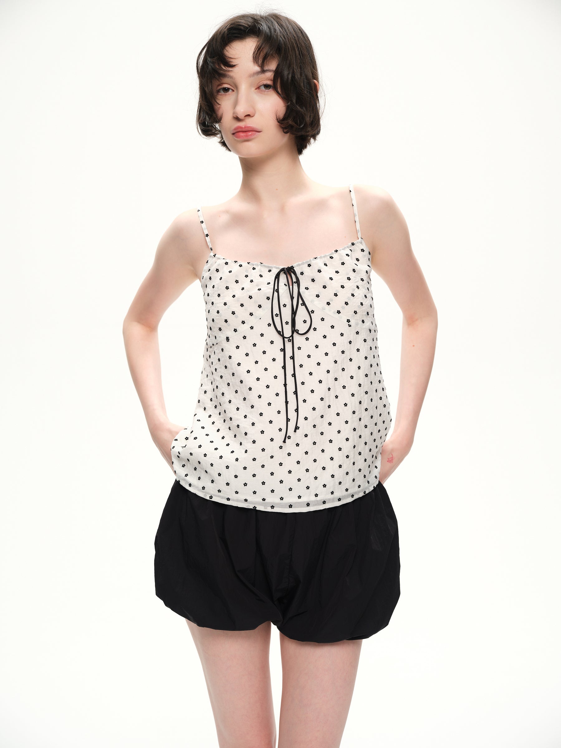 Suede flower pattern drawstring halter-neck dress white