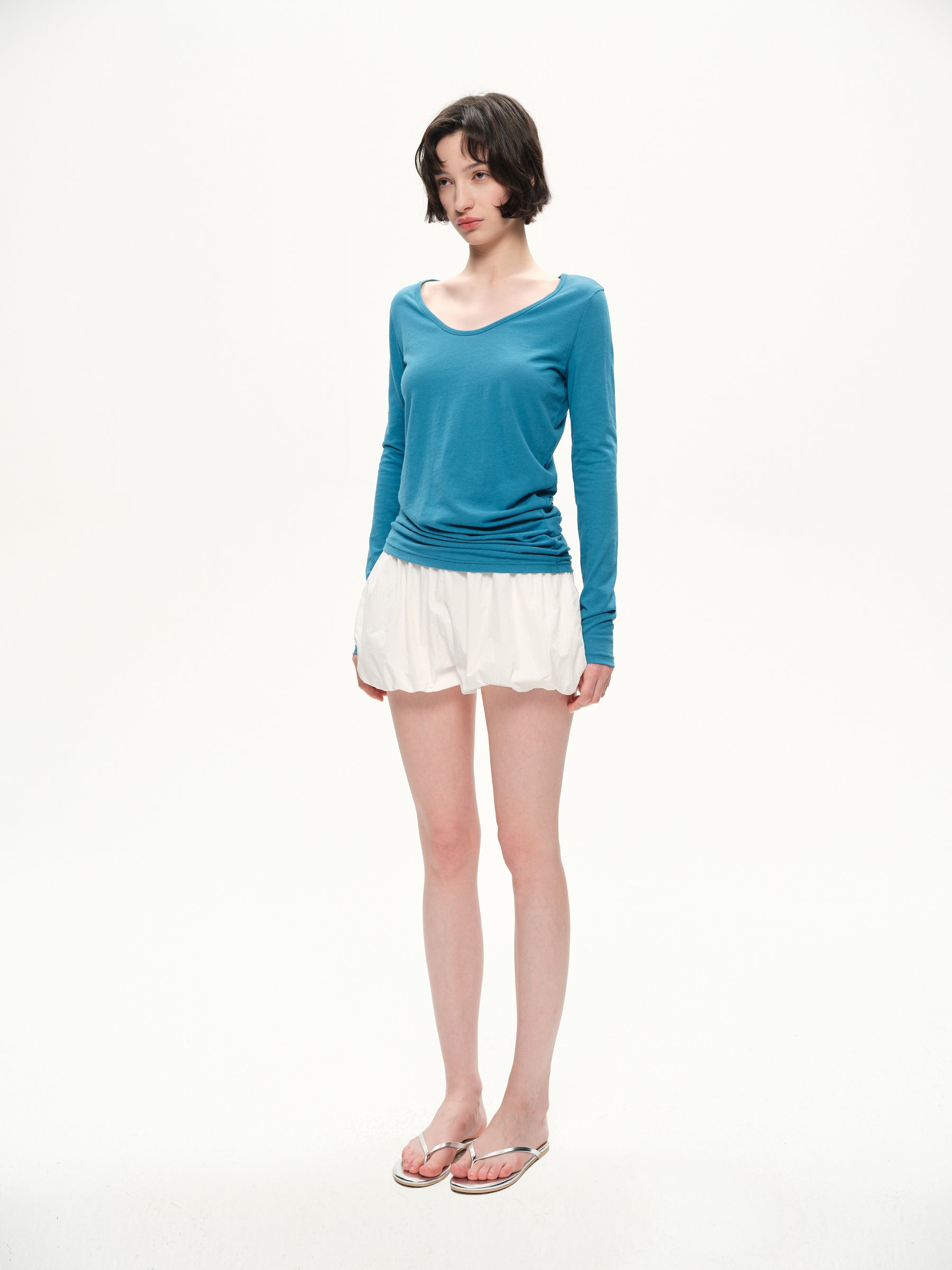 Elastic belt lantern shape short skirt pants white