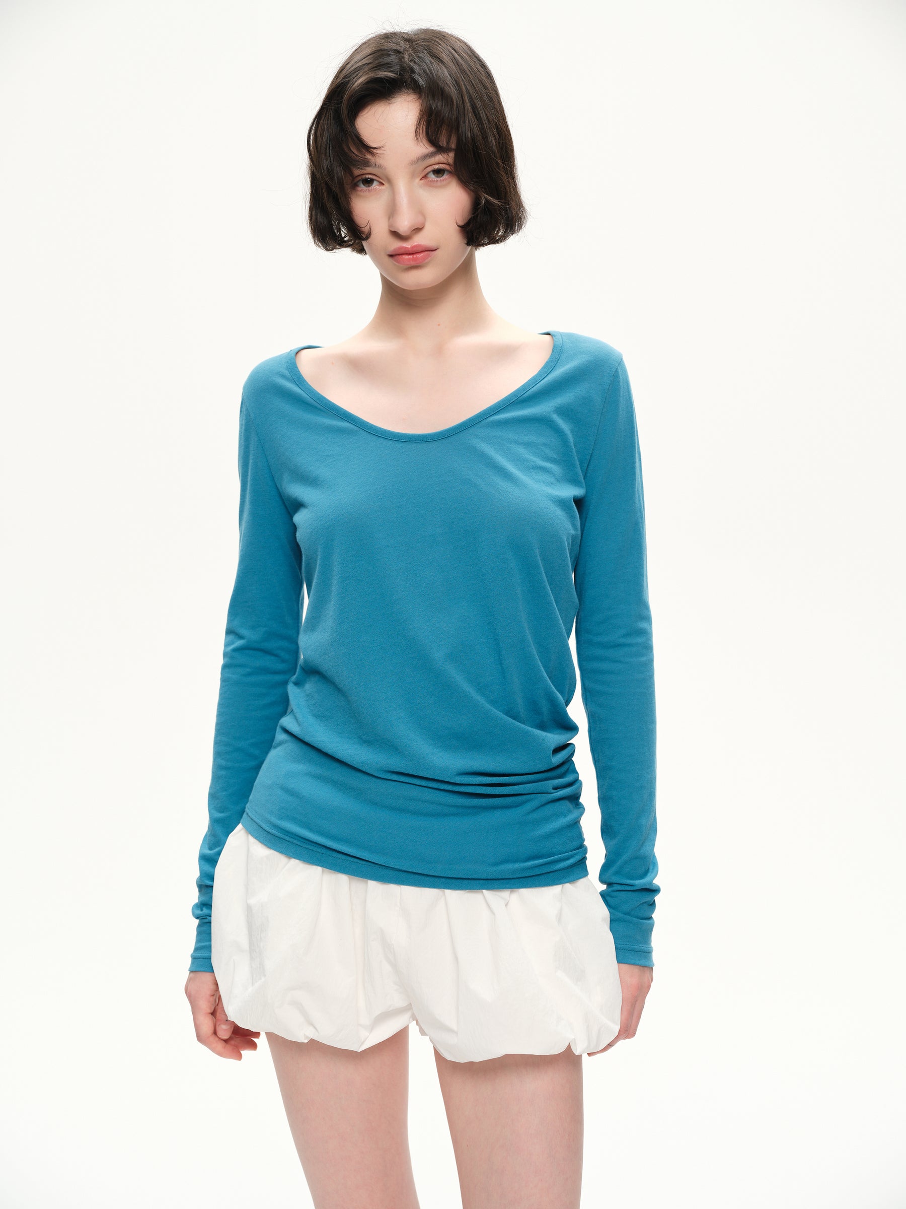 Elastic belt lantern shape short skirt pants white