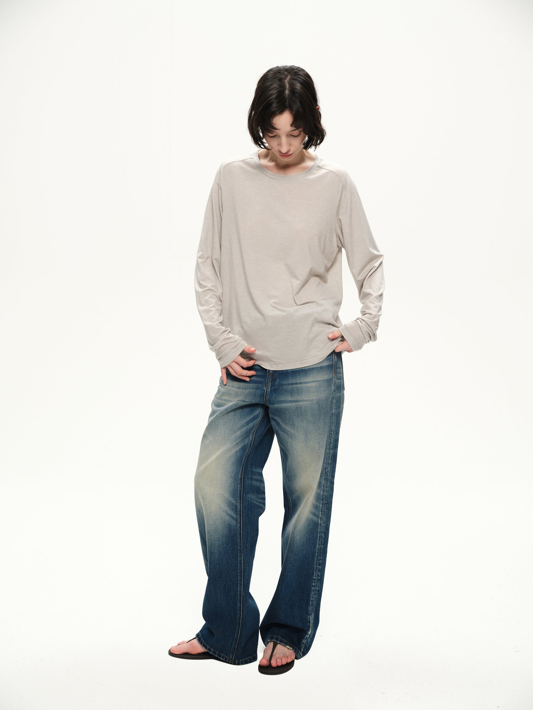 Lyocell wool shoulder cuff design  soft texture T-shirt light gray