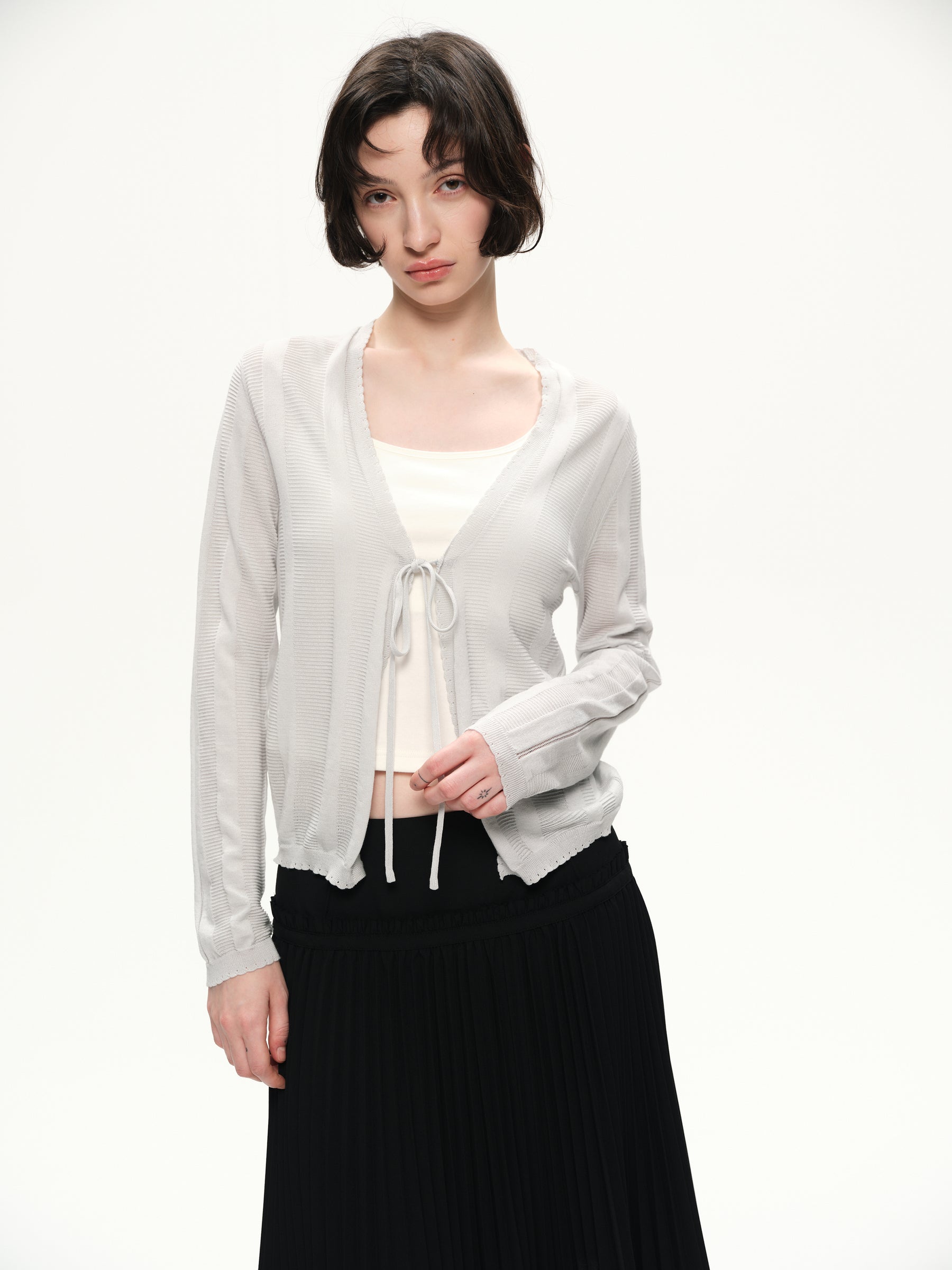 Texture hollow-carved design slim-fit cardigan light gray