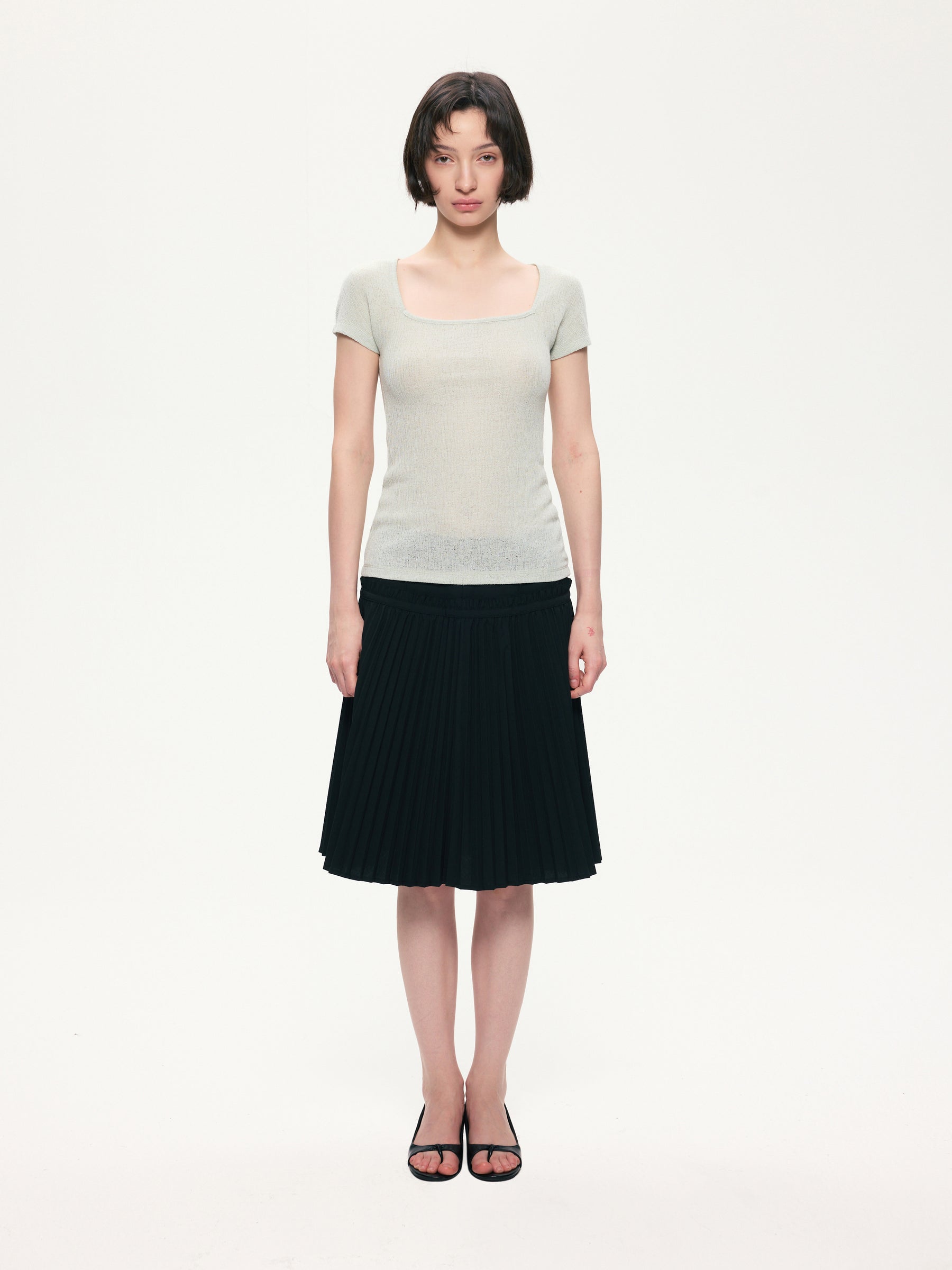 Flax blending trim fit square neck T-shirt jade-green