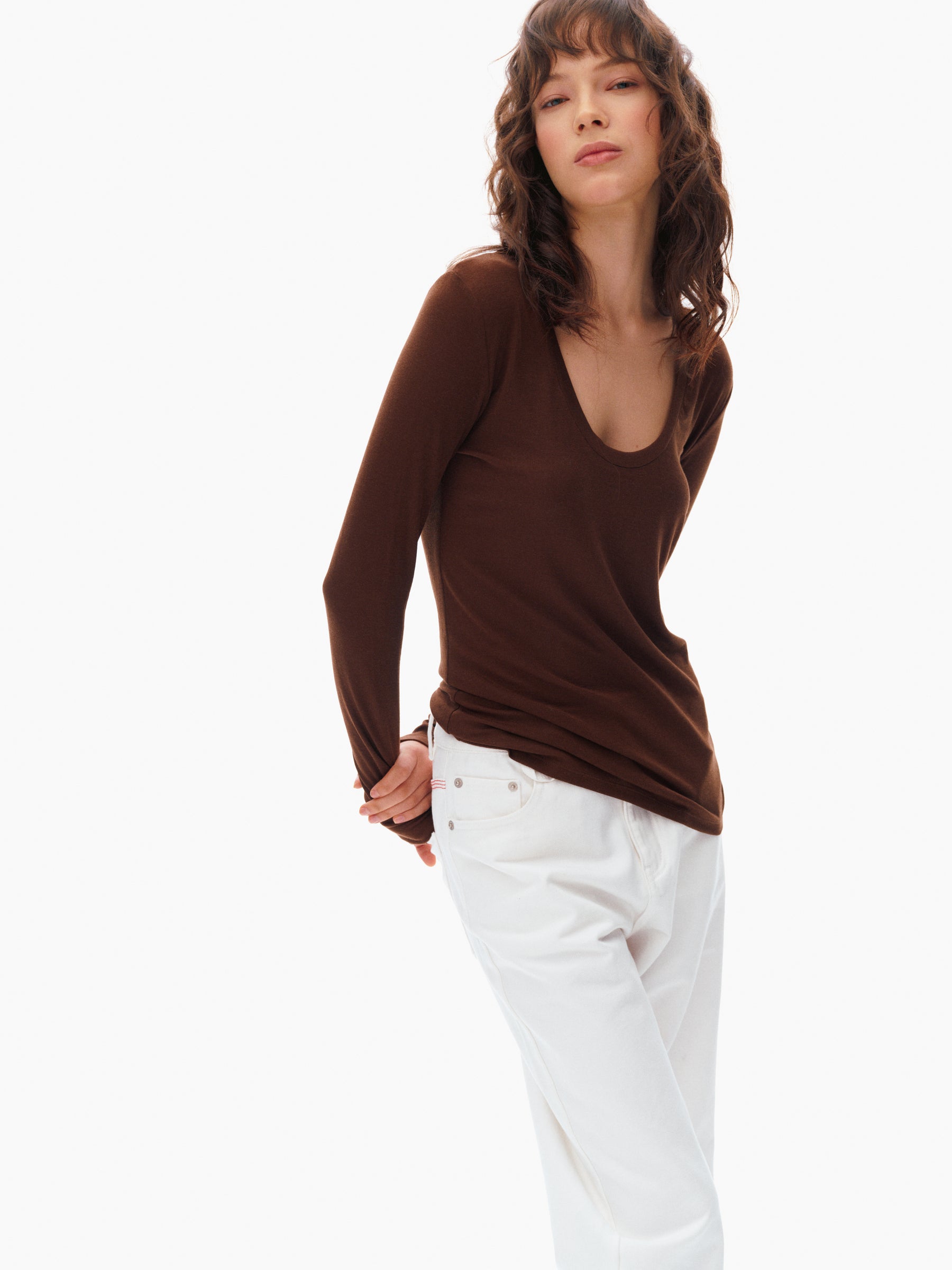 Wool Blend U-Neck Essential Long-Sleeve T-Shirt brown