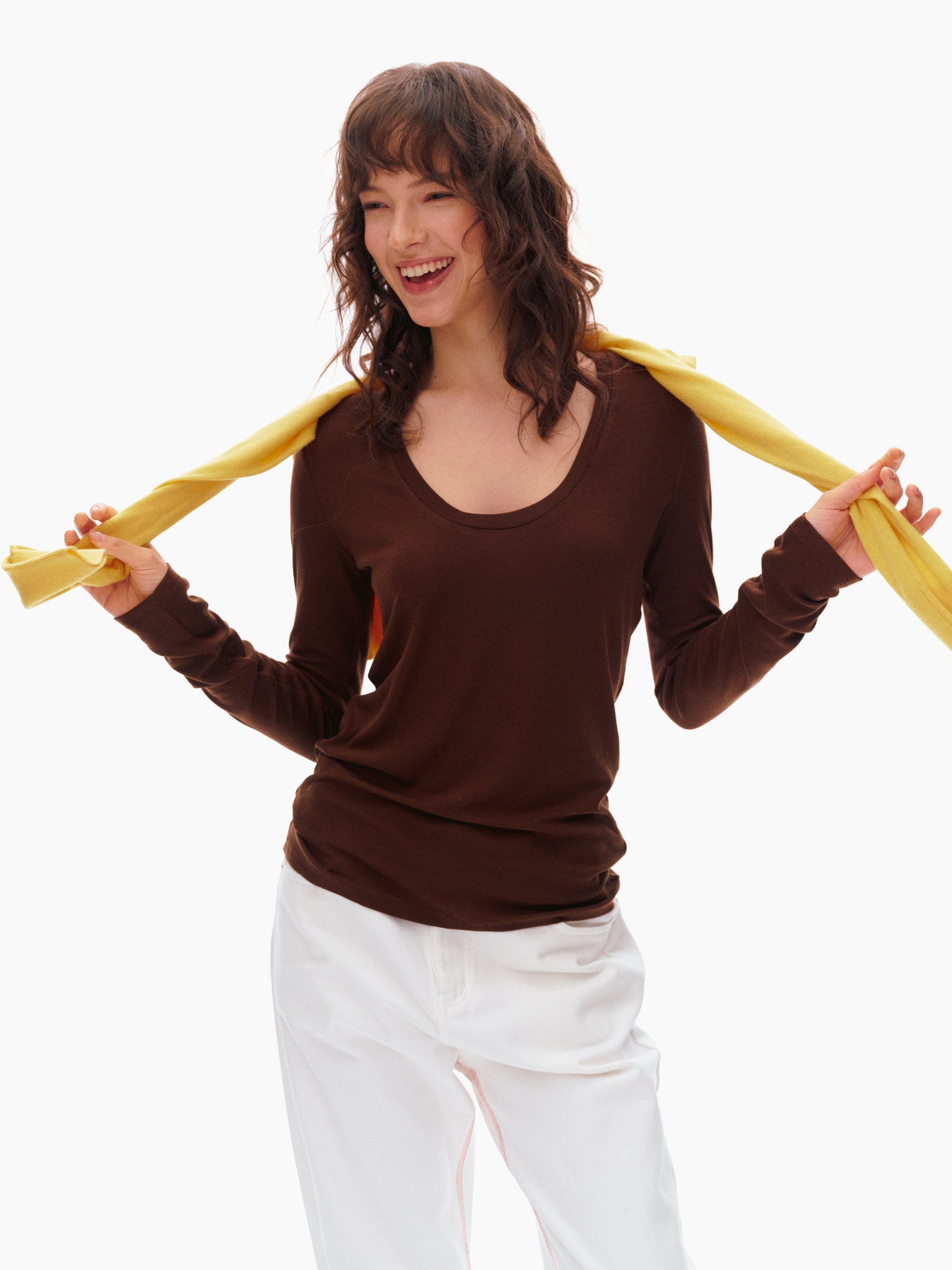 Wool Blend U-Neck Essential Long-Sleeve T-Shirt brown