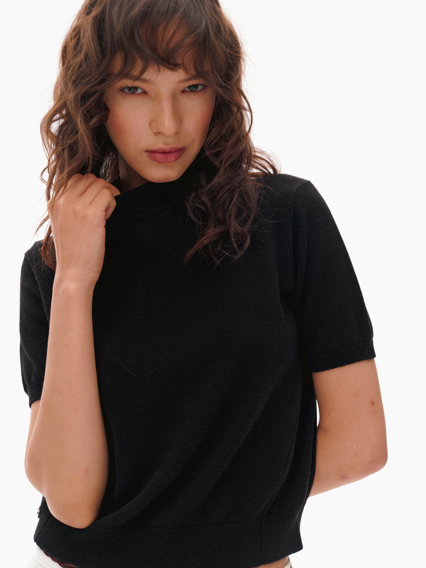 100% Wool Mock Neck Brushed Knit Short-Sleeve Top black