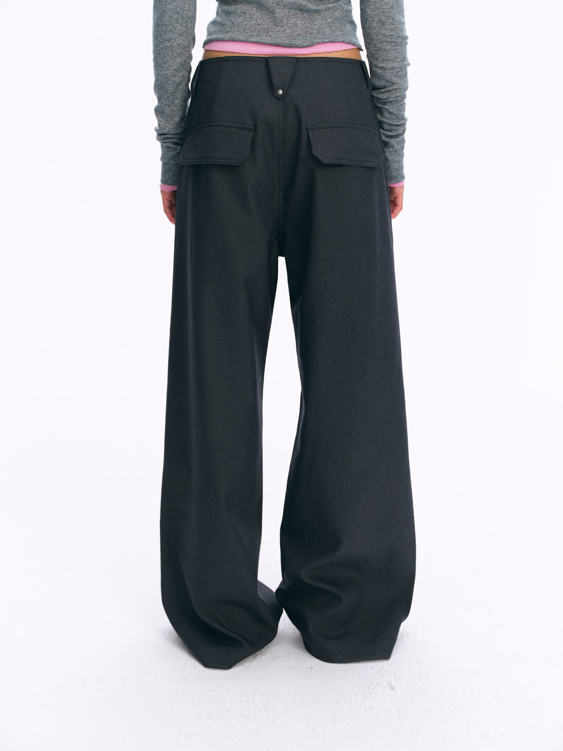 Low-Rise Side-Panel Wide-Leg Trousers gray