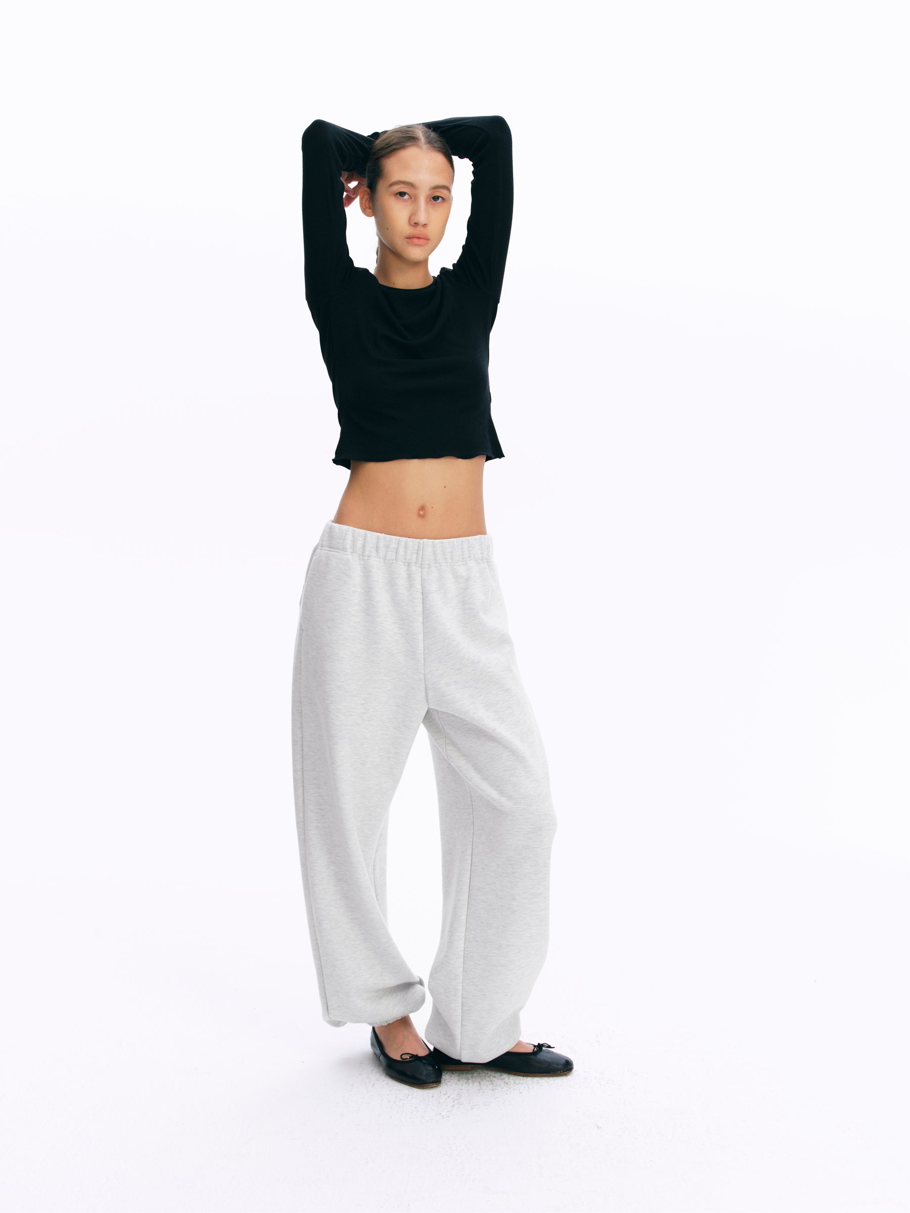 Mid-Rise Elastic Cuff Jogger Pants gray