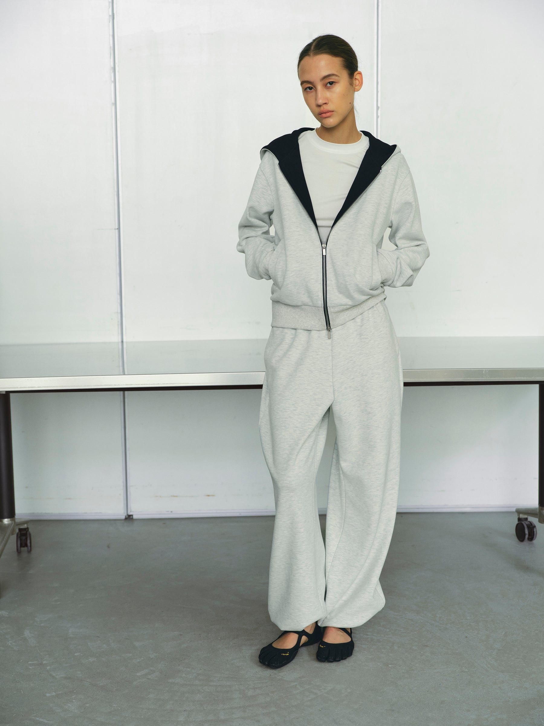 Dual-Zipper Color-Block Cropped Hoodie gray