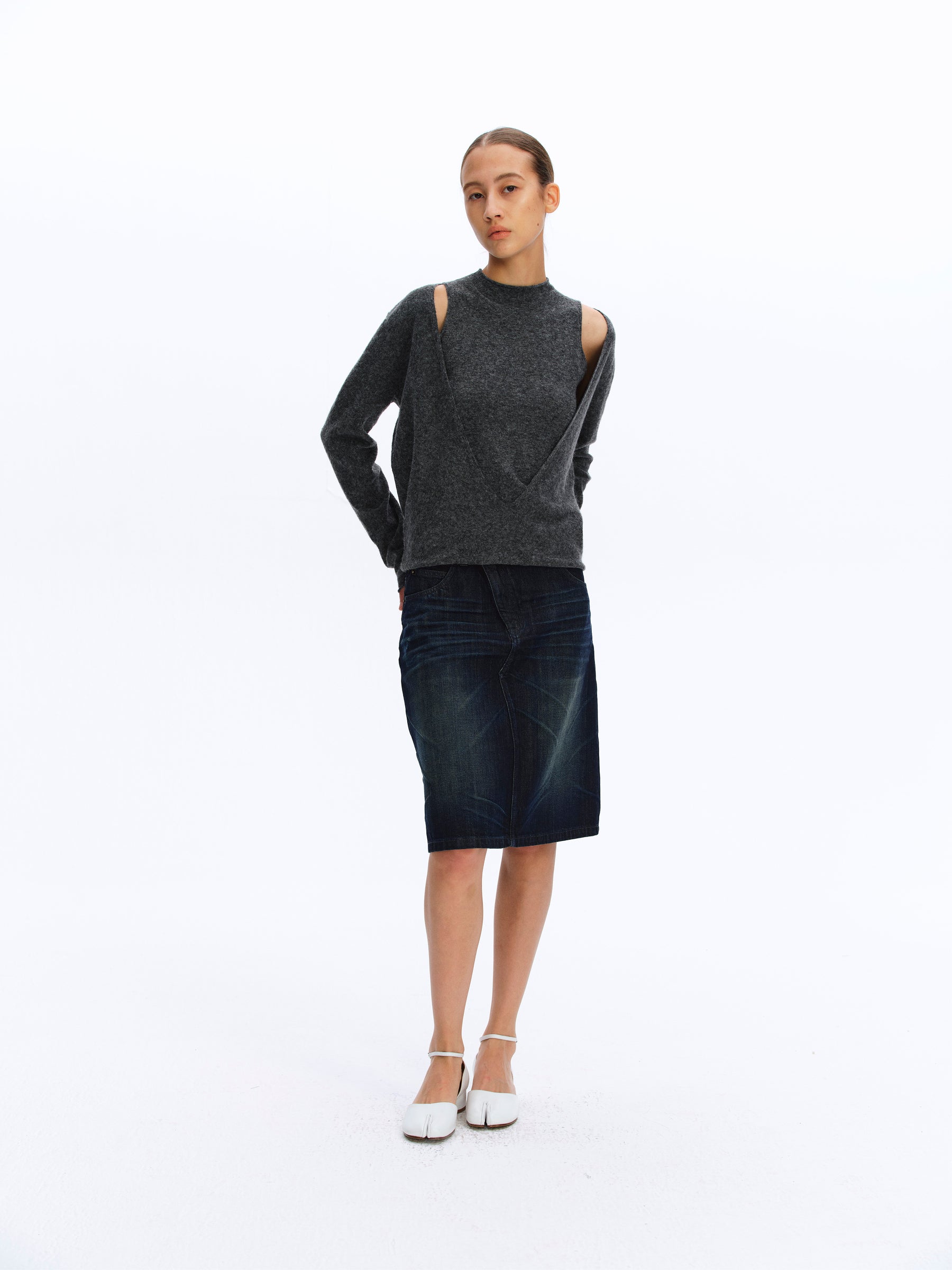 Mock Two-Piece Cut-Out Shoulder Mock Neck Top gray