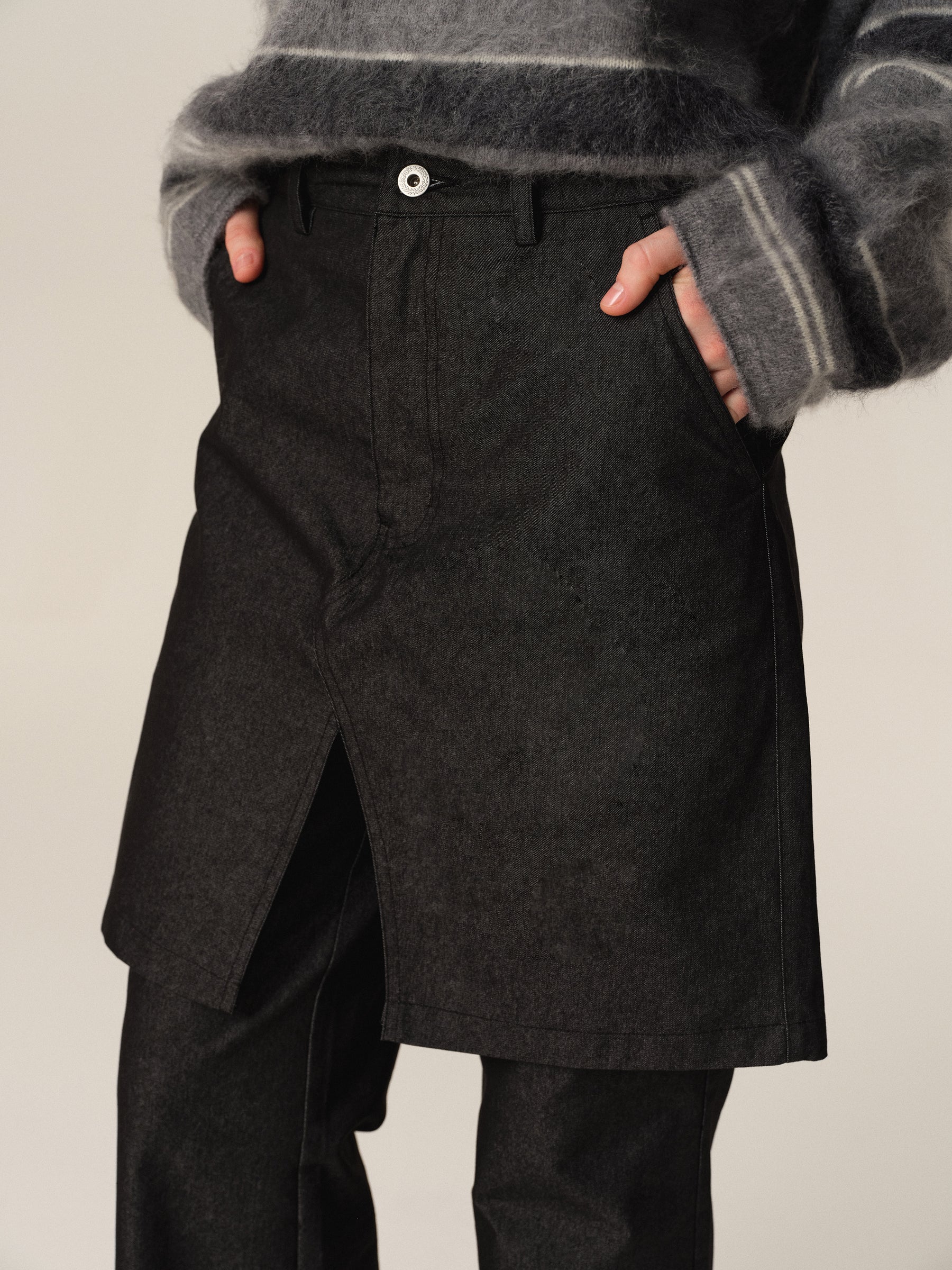 Mid-Low Waist Mock Two-Piece Slit Flare Culottes black
