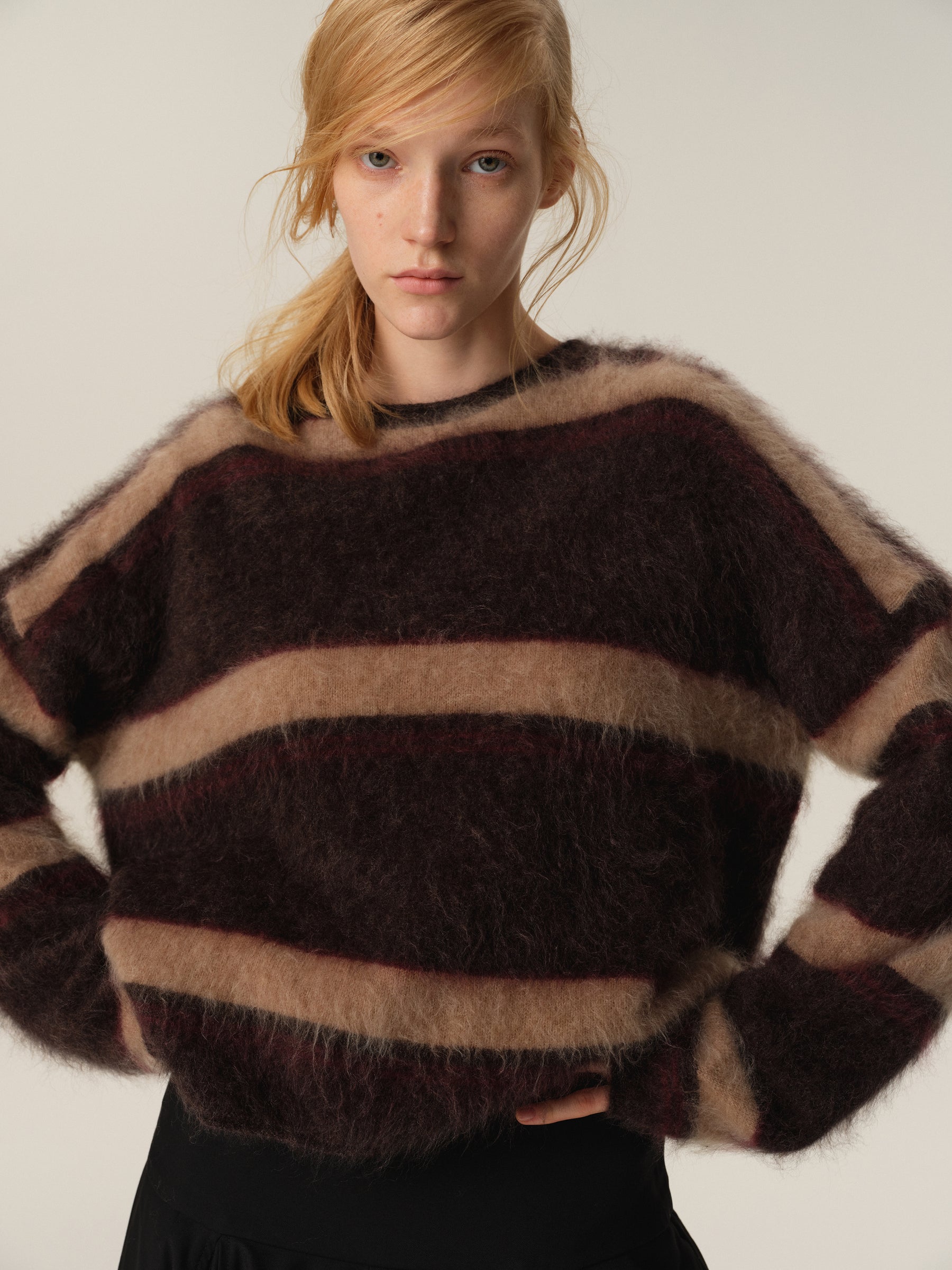 Brushed Wool Striped Crewneck Oversized Sweater brown stripe