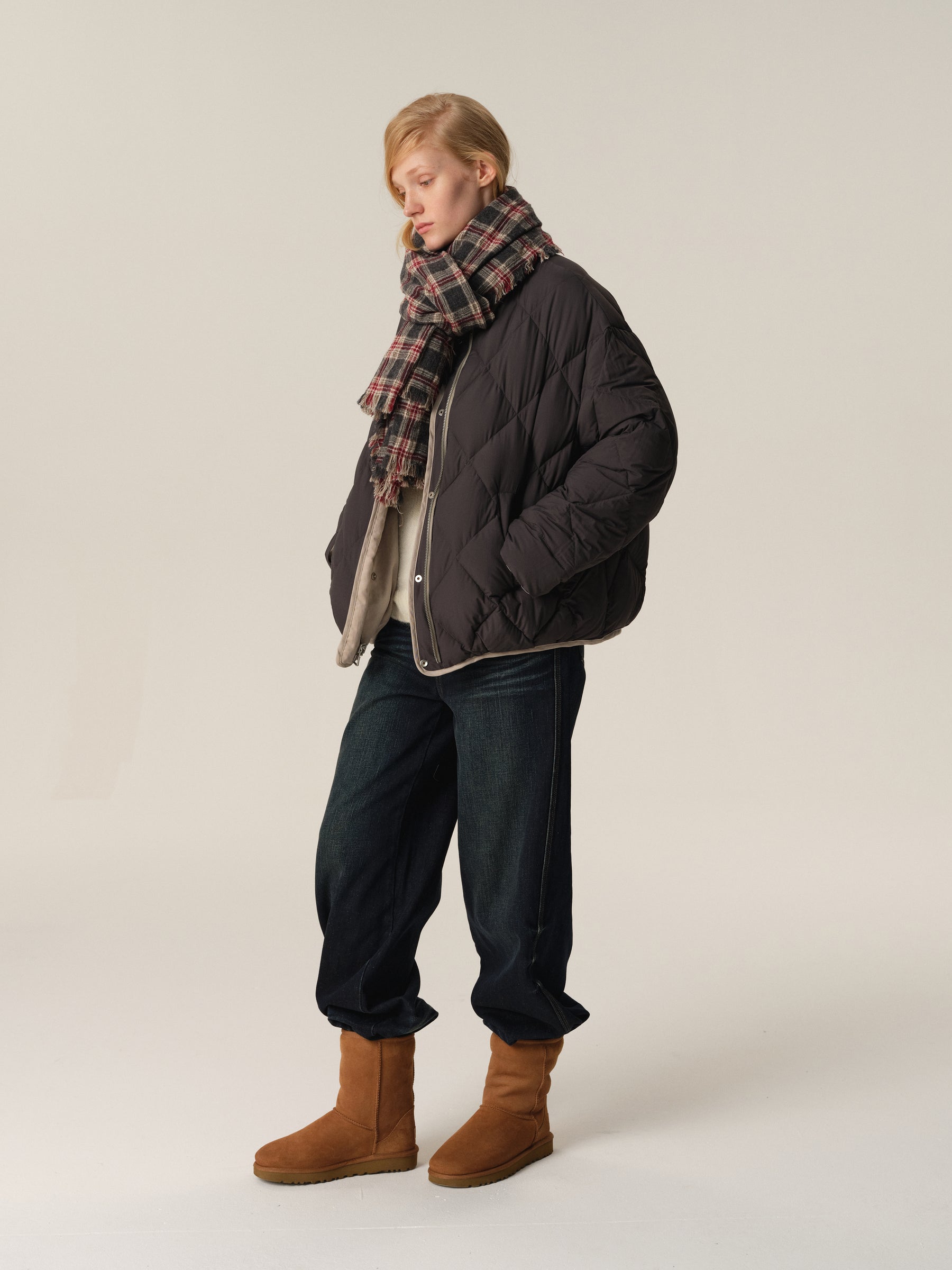 Diamond Quilt Reversible Crewneck Puffer Jacket black diamond quilt