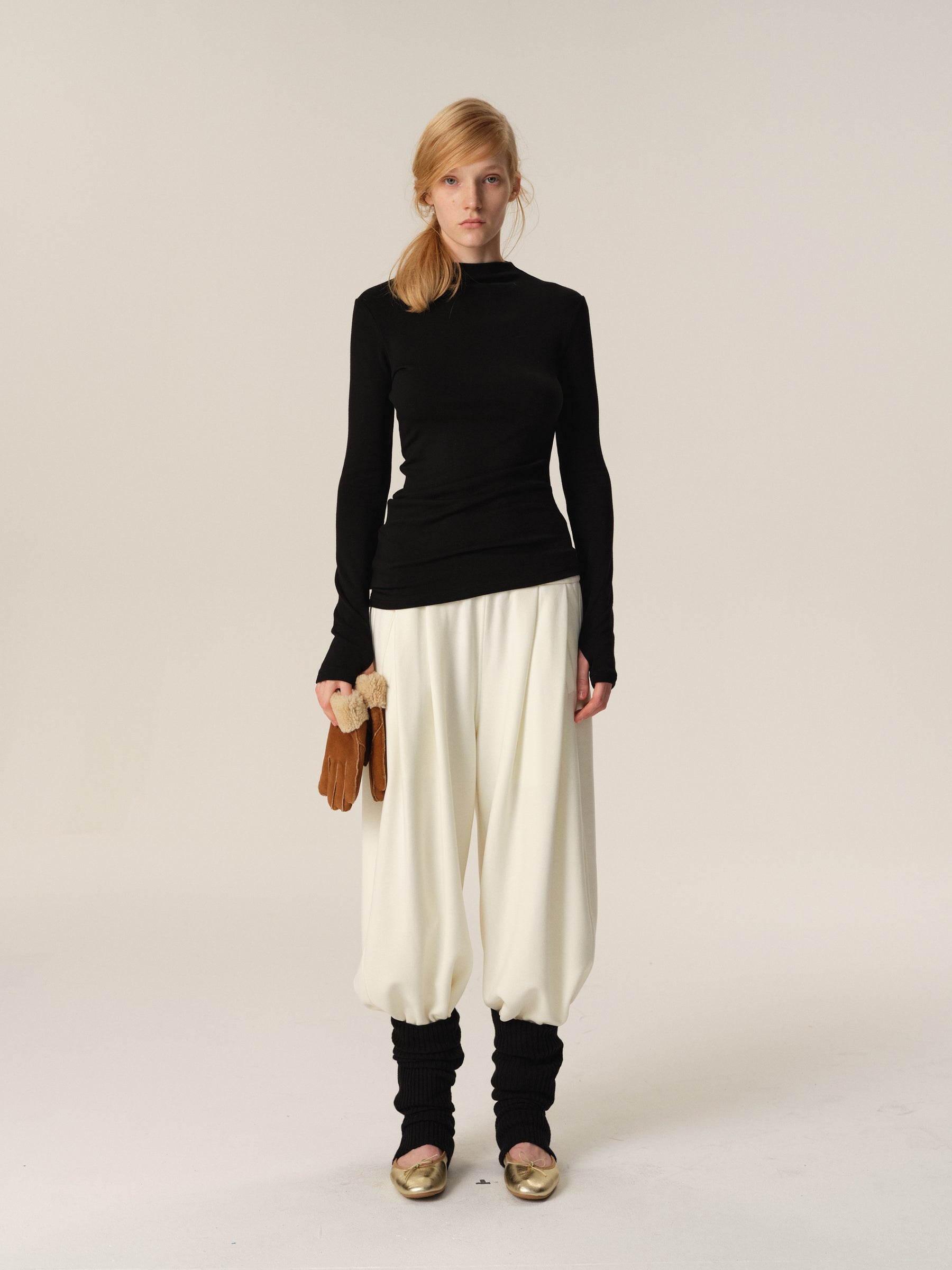 Mock Neck Curved Hem Slouchy Long-Sleeve Tee black