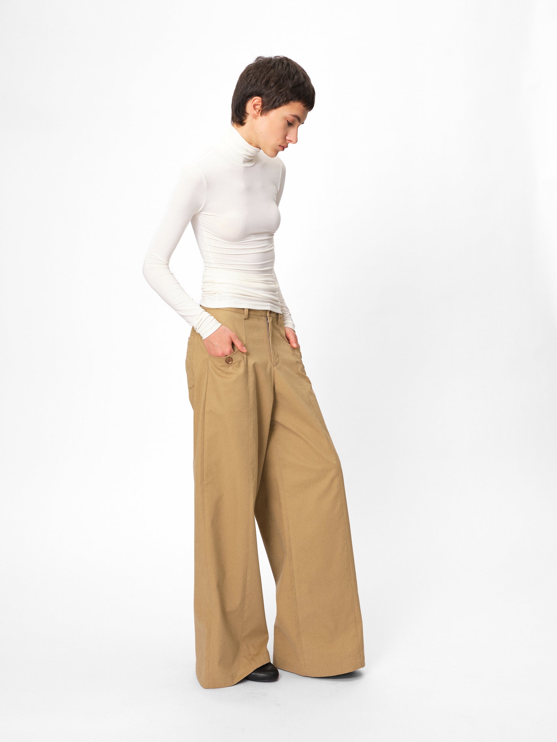 Mid-Low Rise Cotton Structured Wide-Leg Trousers khaki
