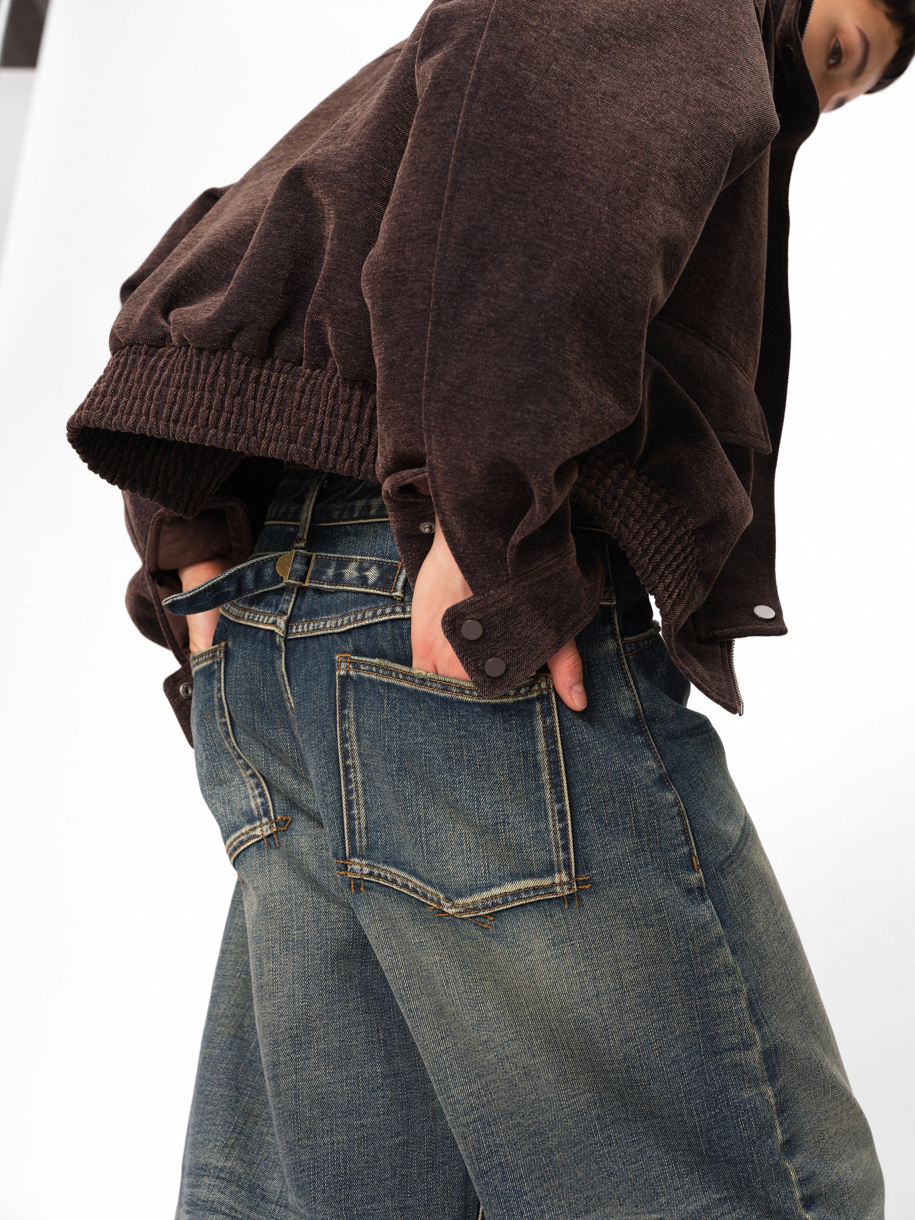 Mid-Low Rise Vintage Wash Paris Button Straight-Crop Jeans heritage blue