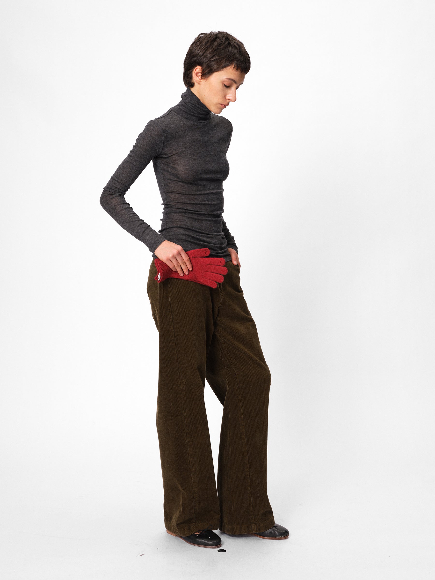 Mid-Low Rise Cotton Corduroy Straight-Leg Pants military green