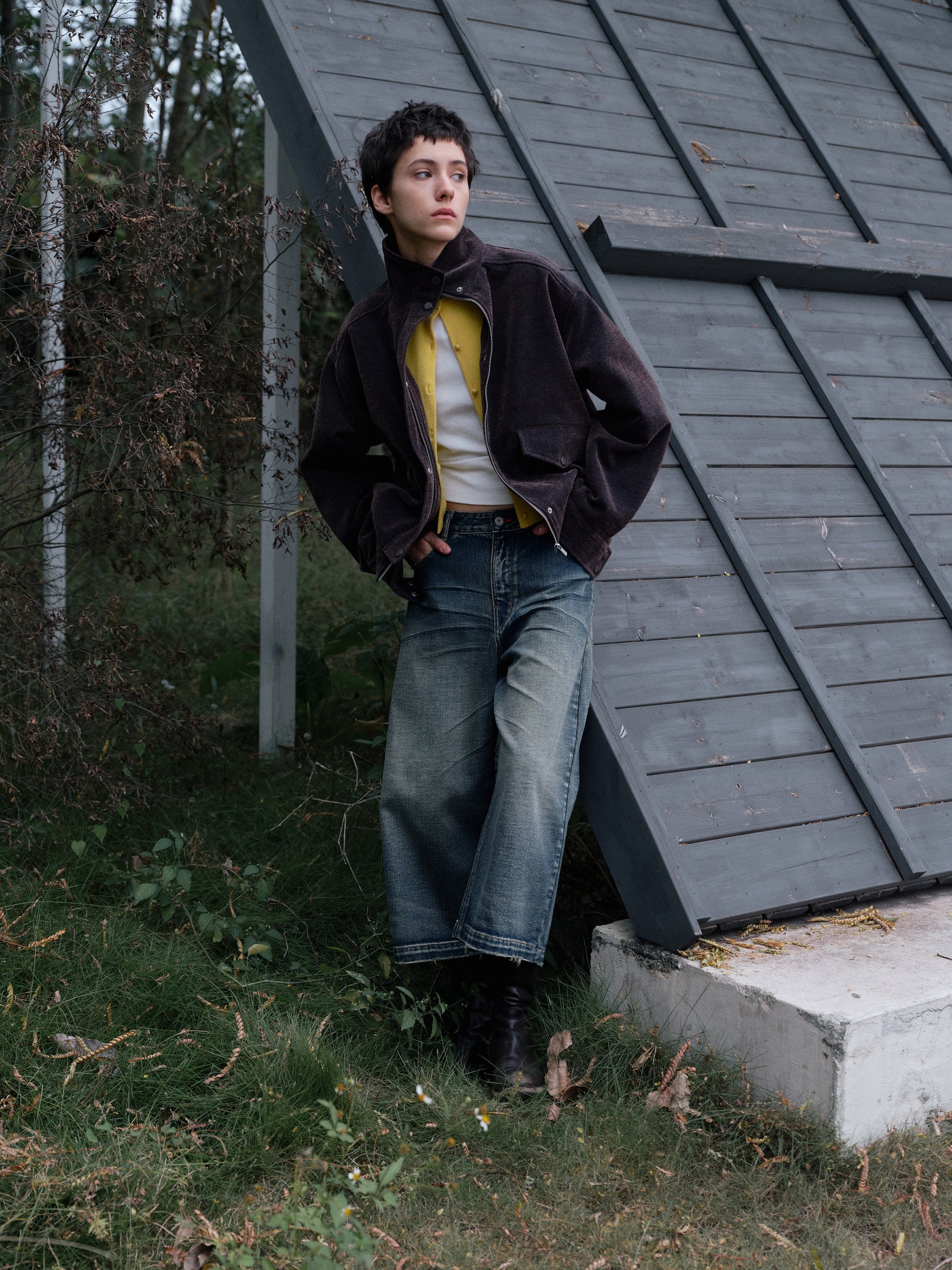 Mid-Low Rise Vintage Wash Paris Button Straight-Crop Jeans heritage blue