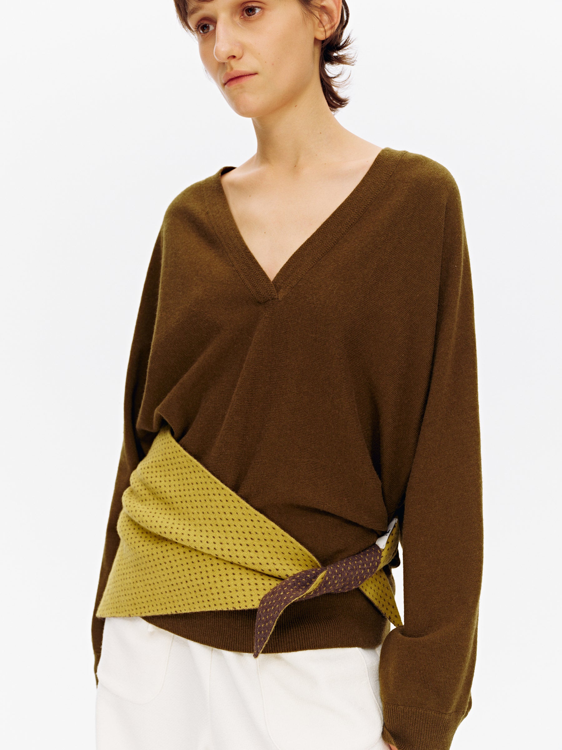Wool Blend V-Neck Batwing Sleeve Pullover green