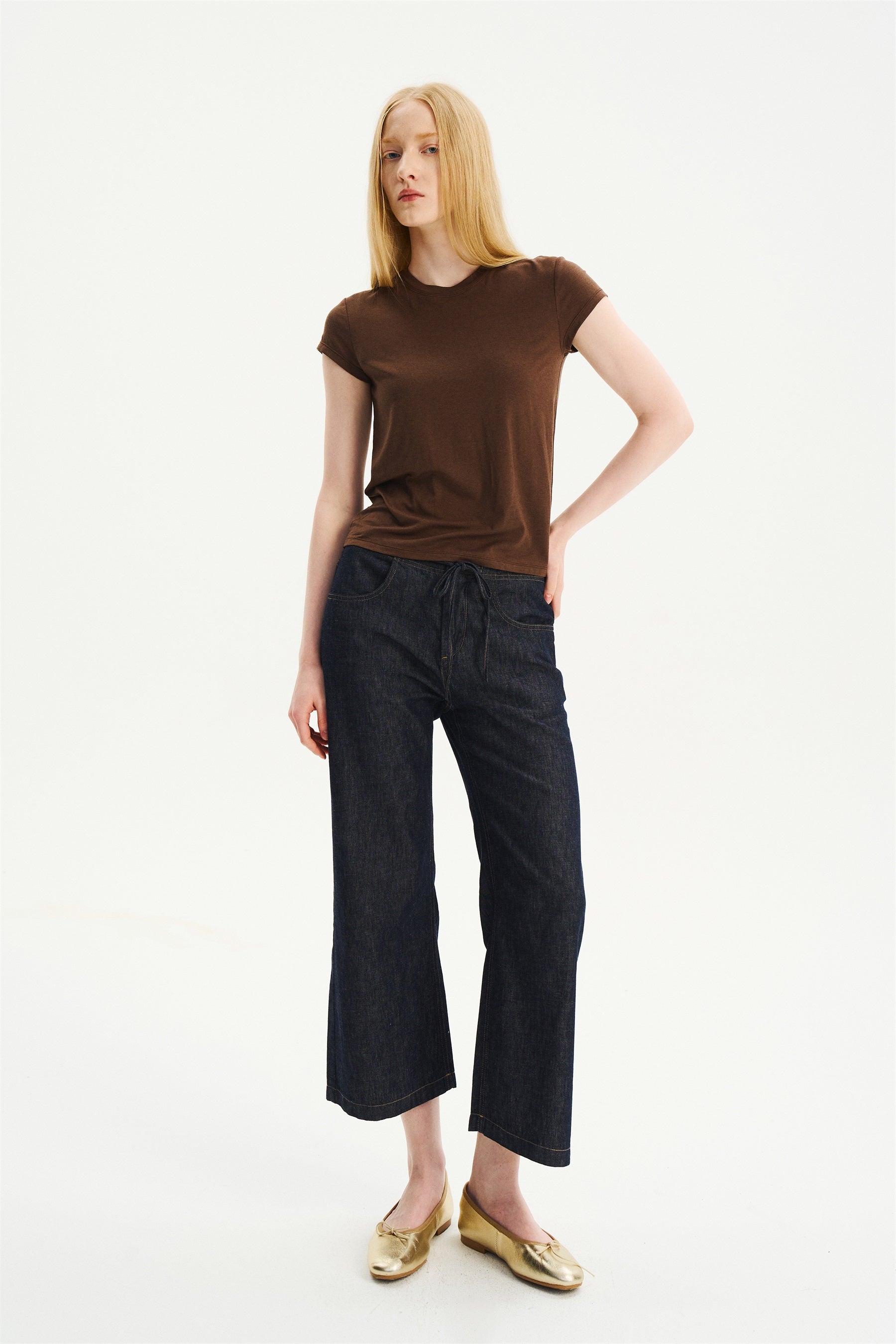Essential Crew-Neck Short-Sleeve T-Shirt Chocolate Brown