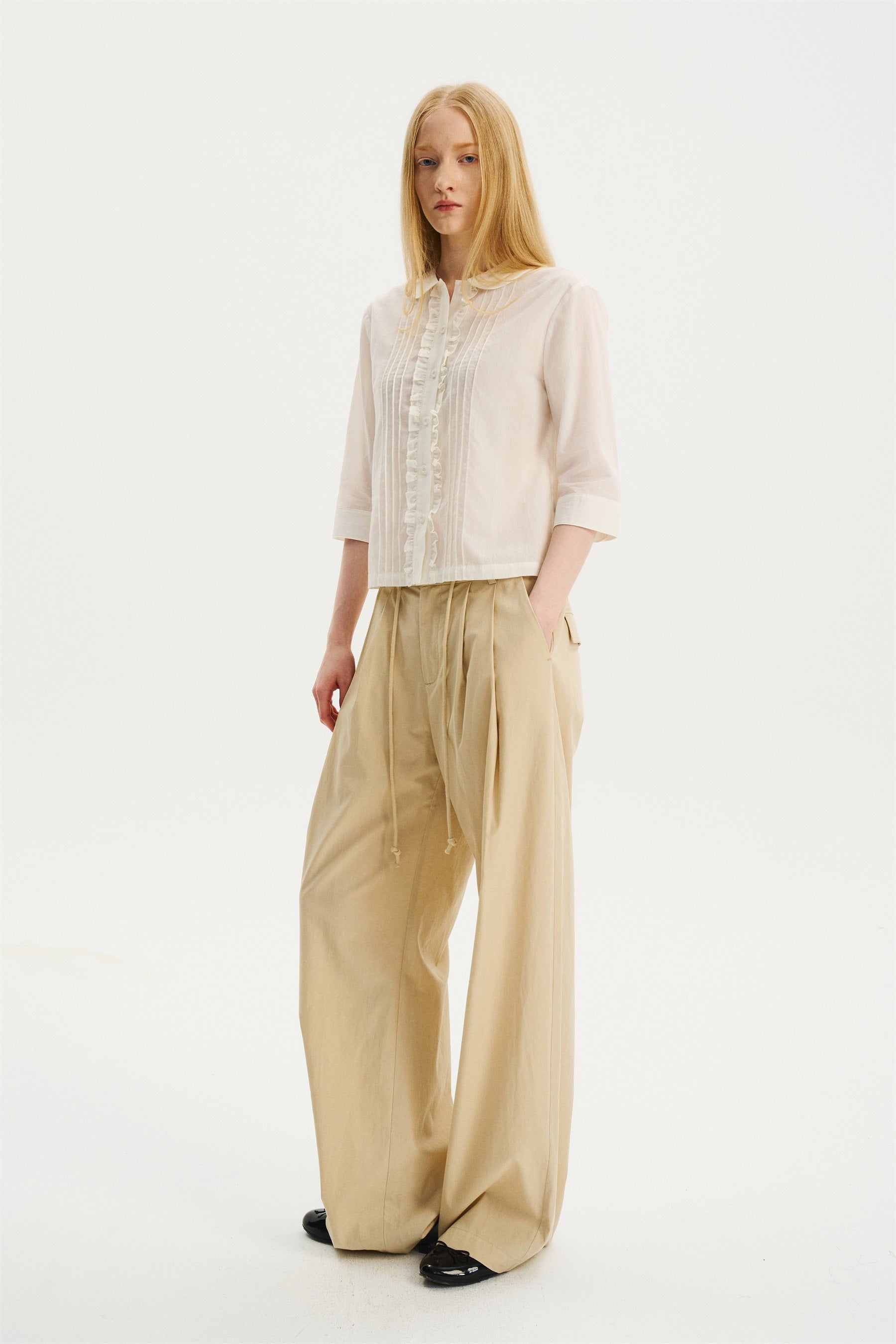 Mid-Low Rise Pleated Drawstring Pants Light Apricot