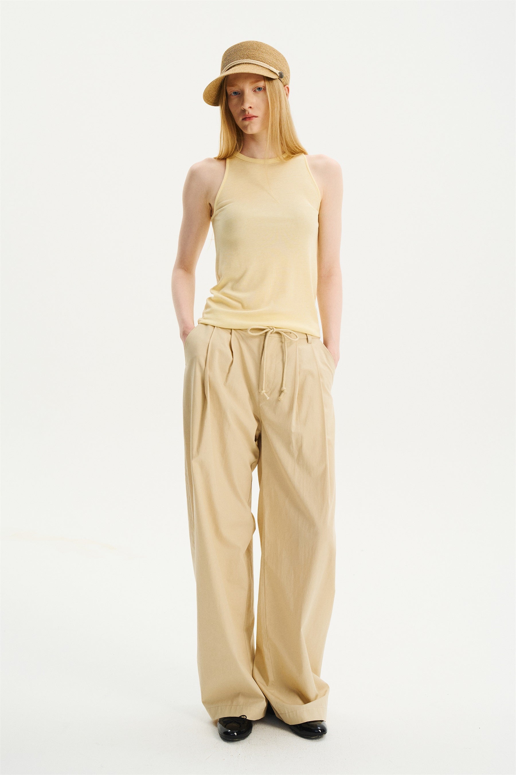 Mid-Low Rise Pleated Drawstring Pants Light Apricot
