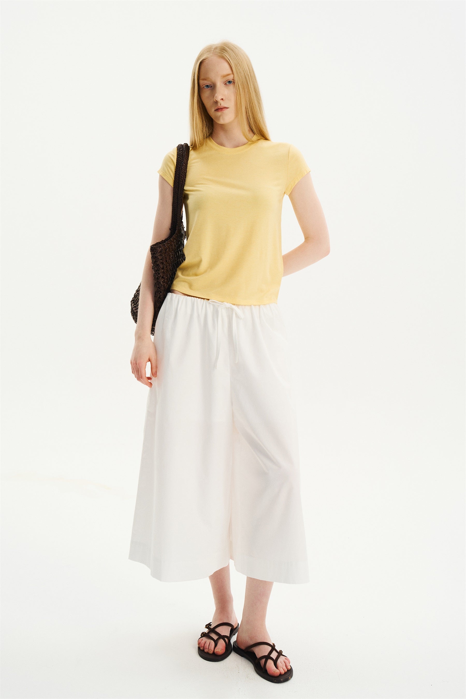 Essential Crew-Neck Short-Sleeve T-Shirt Egg Yellow