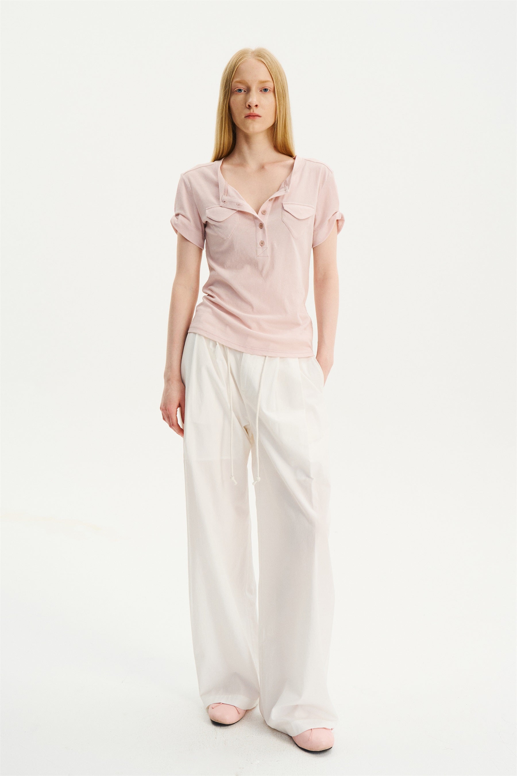 Lightweight Double-Pocket Henley T-Shirt Light Pink
