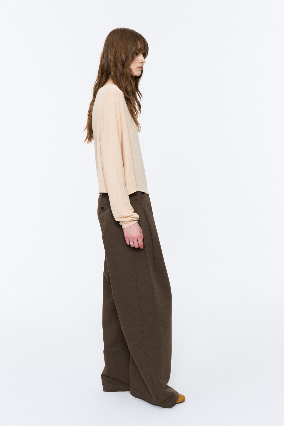 Mid-Low Rise Pleated Curved-Leg Pants Brown Green