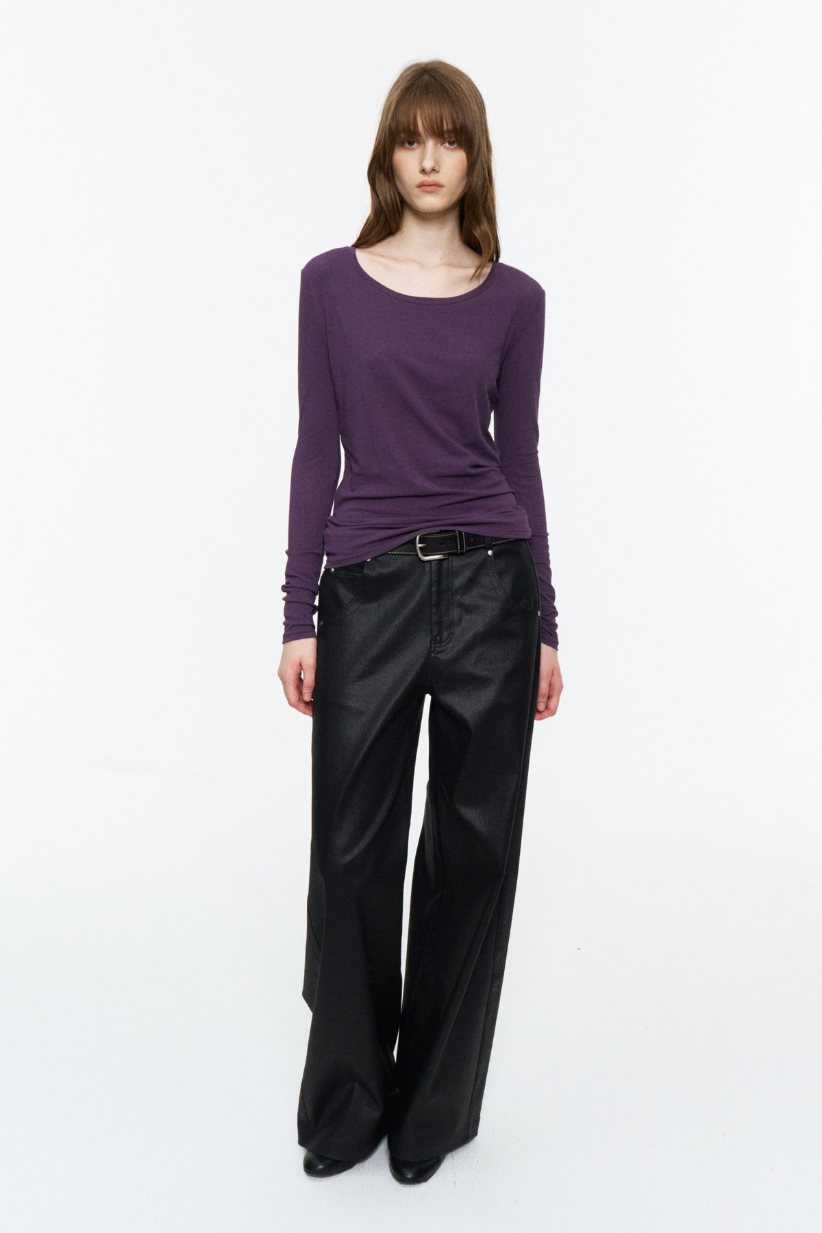 Low-Rise Coated Straight Pants Black