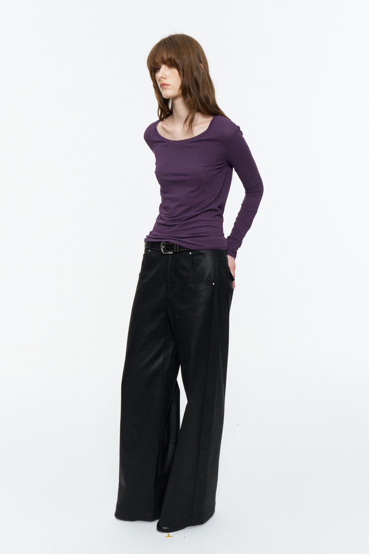 Lightweight Wide U-Neck Fitted Long-Sleeve Tee Purple