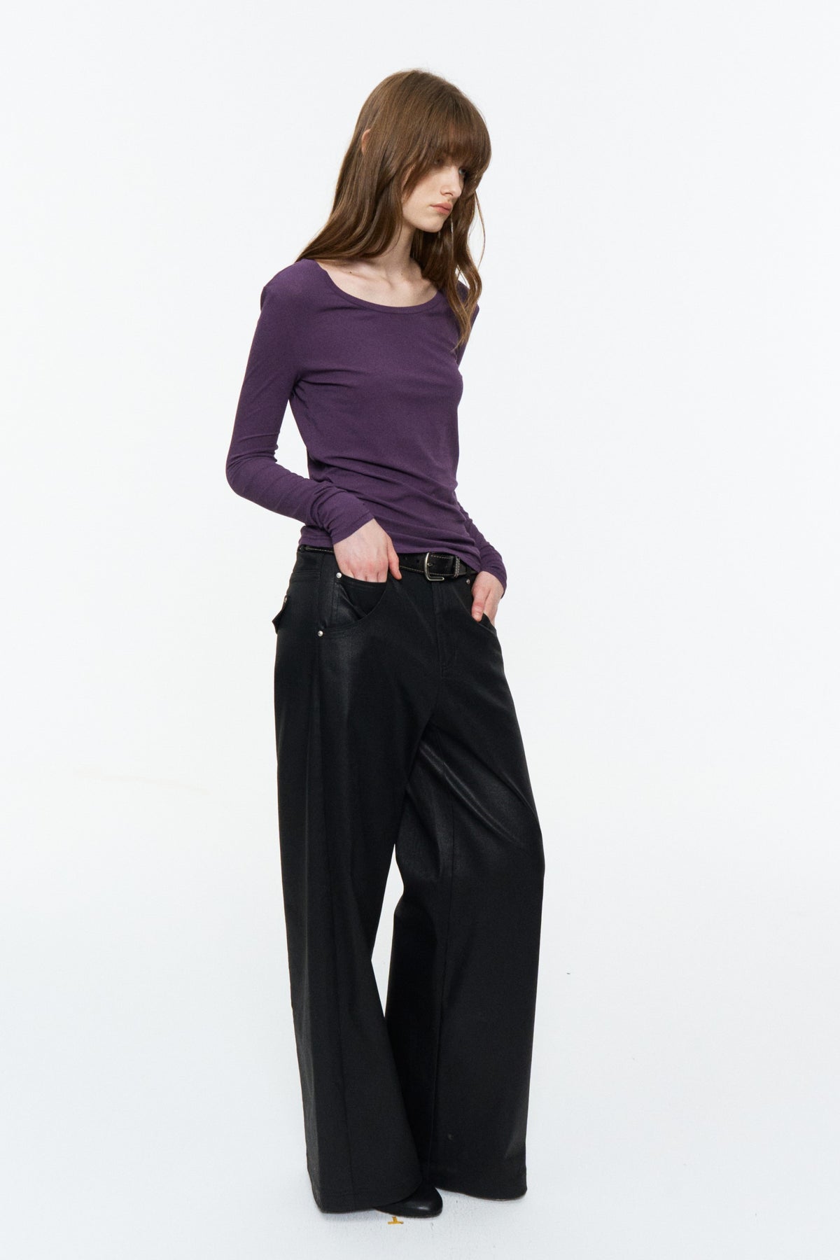 Low-Rise Coated Straight Pants Black
