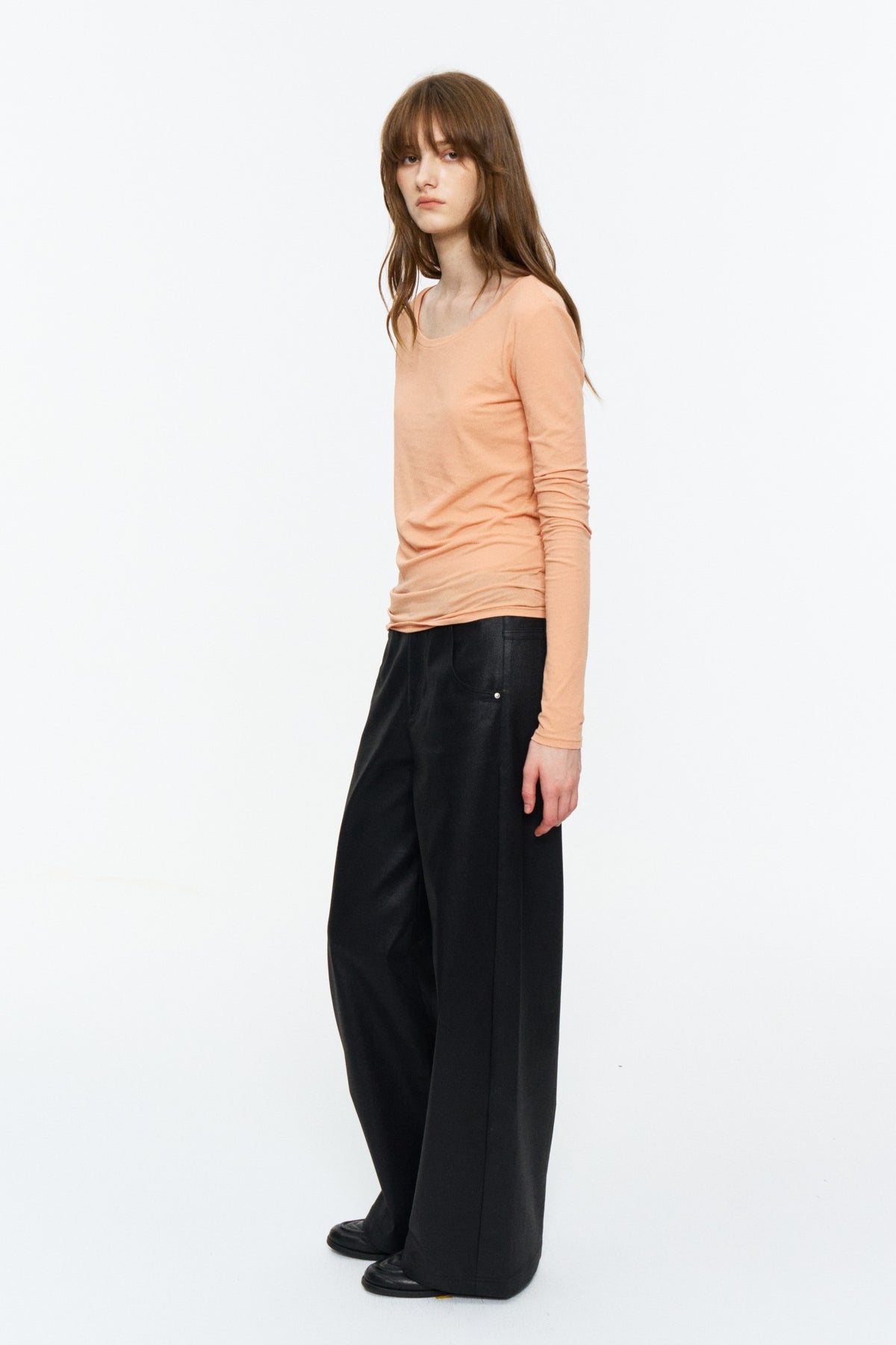 Lightweight Wide U-Neck Fitted Long-Sleeve Tee Orange