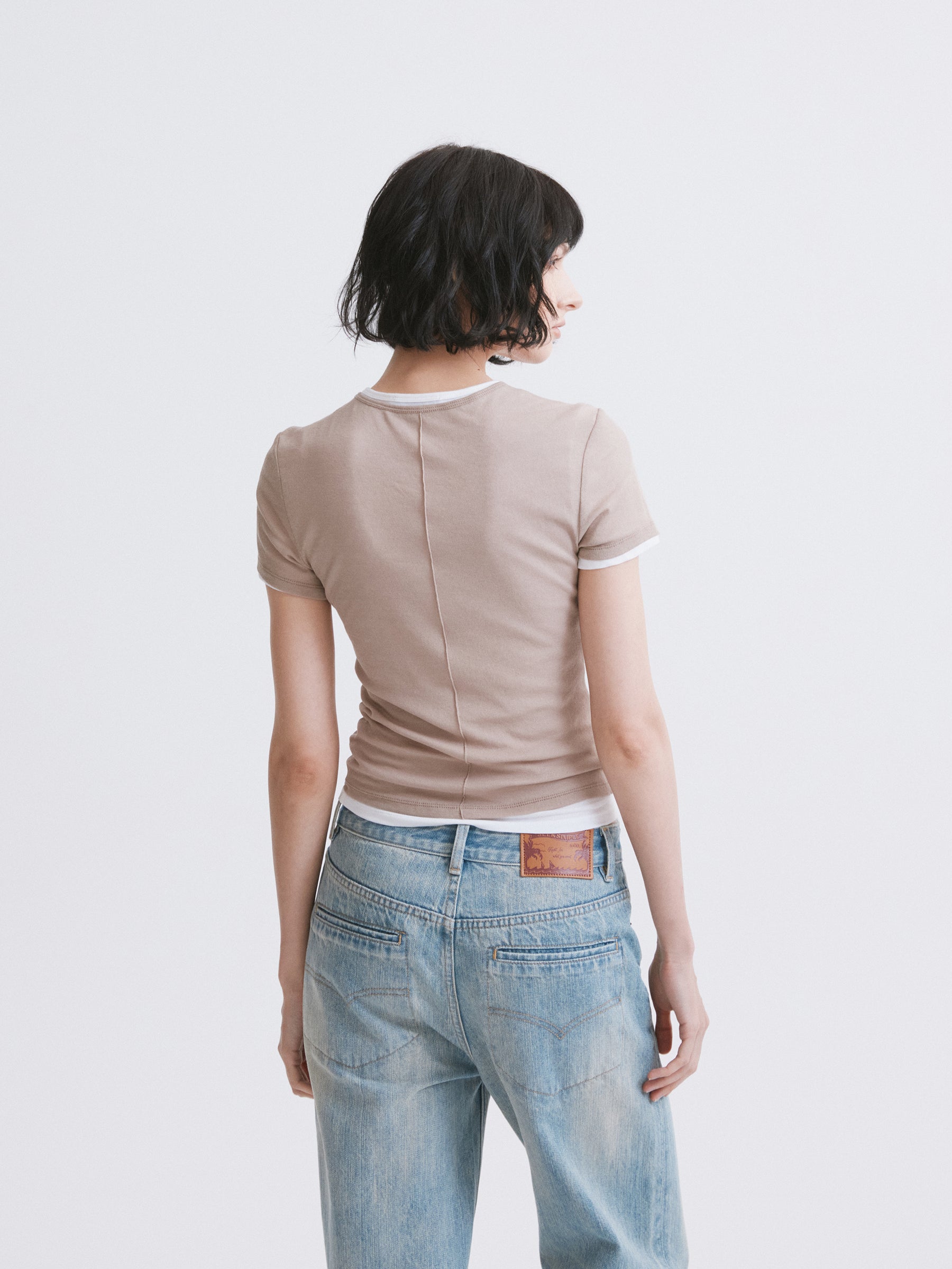 Lightweight Mock Two-Piece Color-Block T-Shirt Apricot