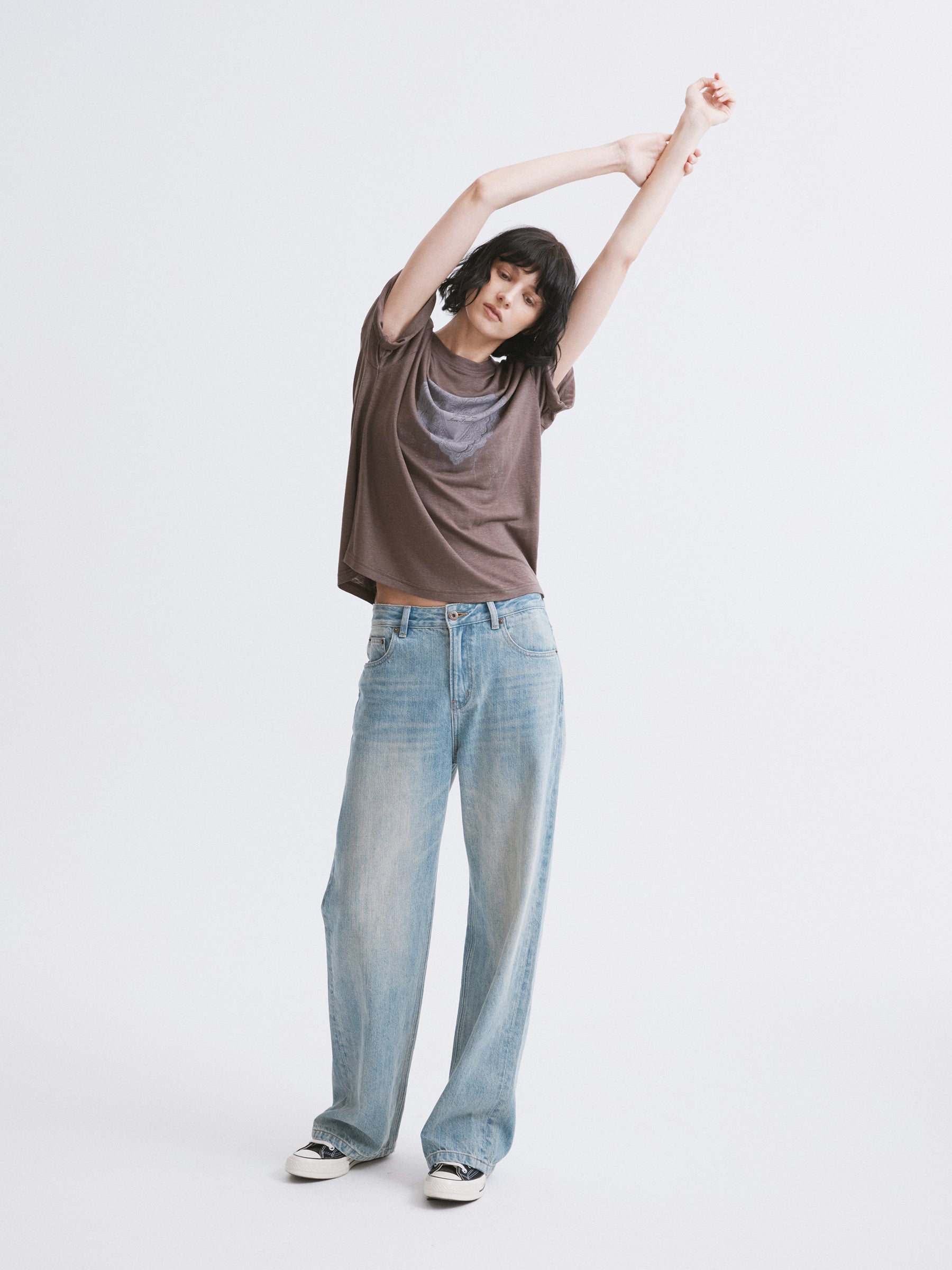 Mid-Low Rise Light Blue Washed Jeans Washing Blue