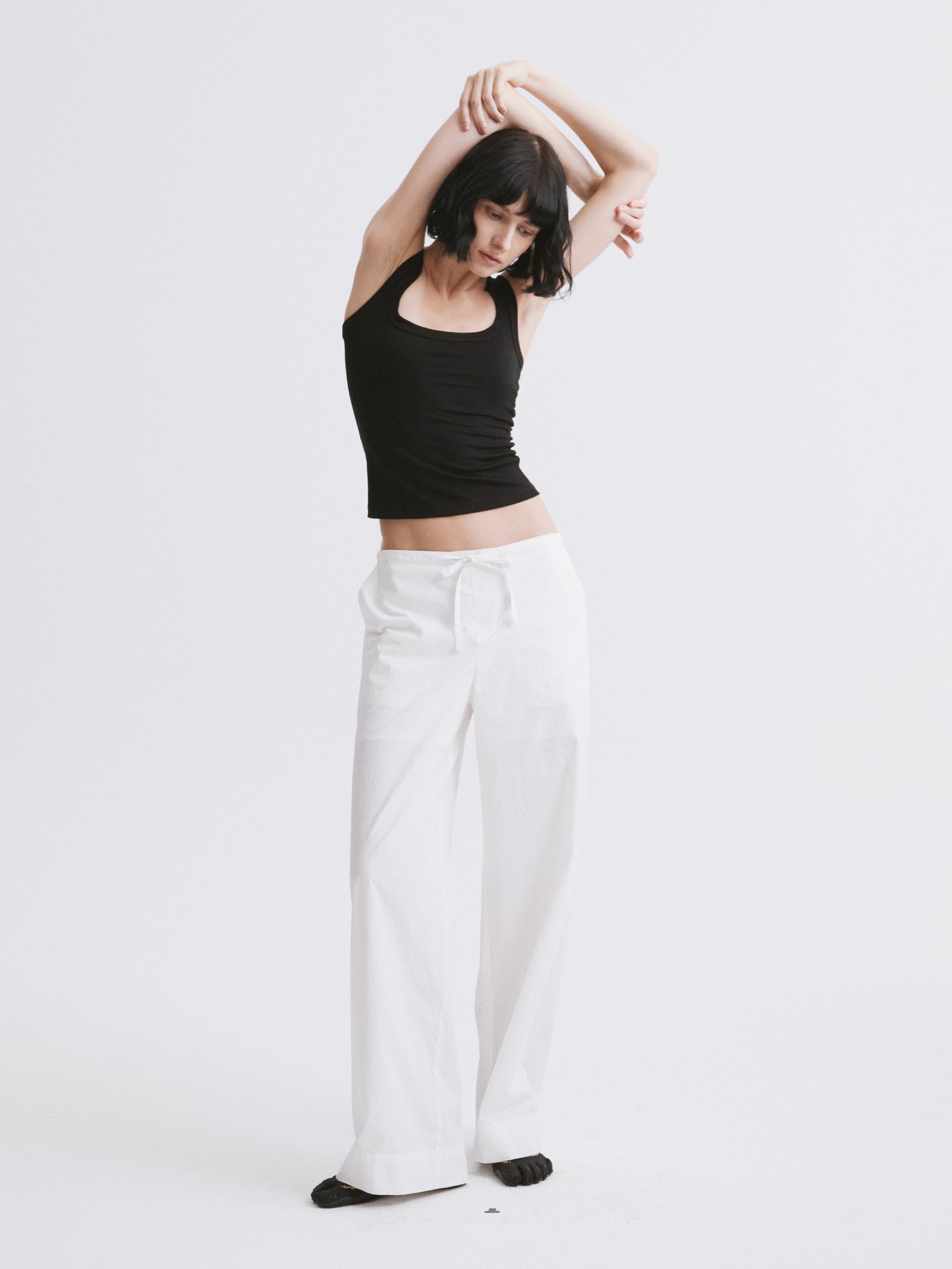 Mid-Rise Half-Elastic Waist Casual Pants Off-white