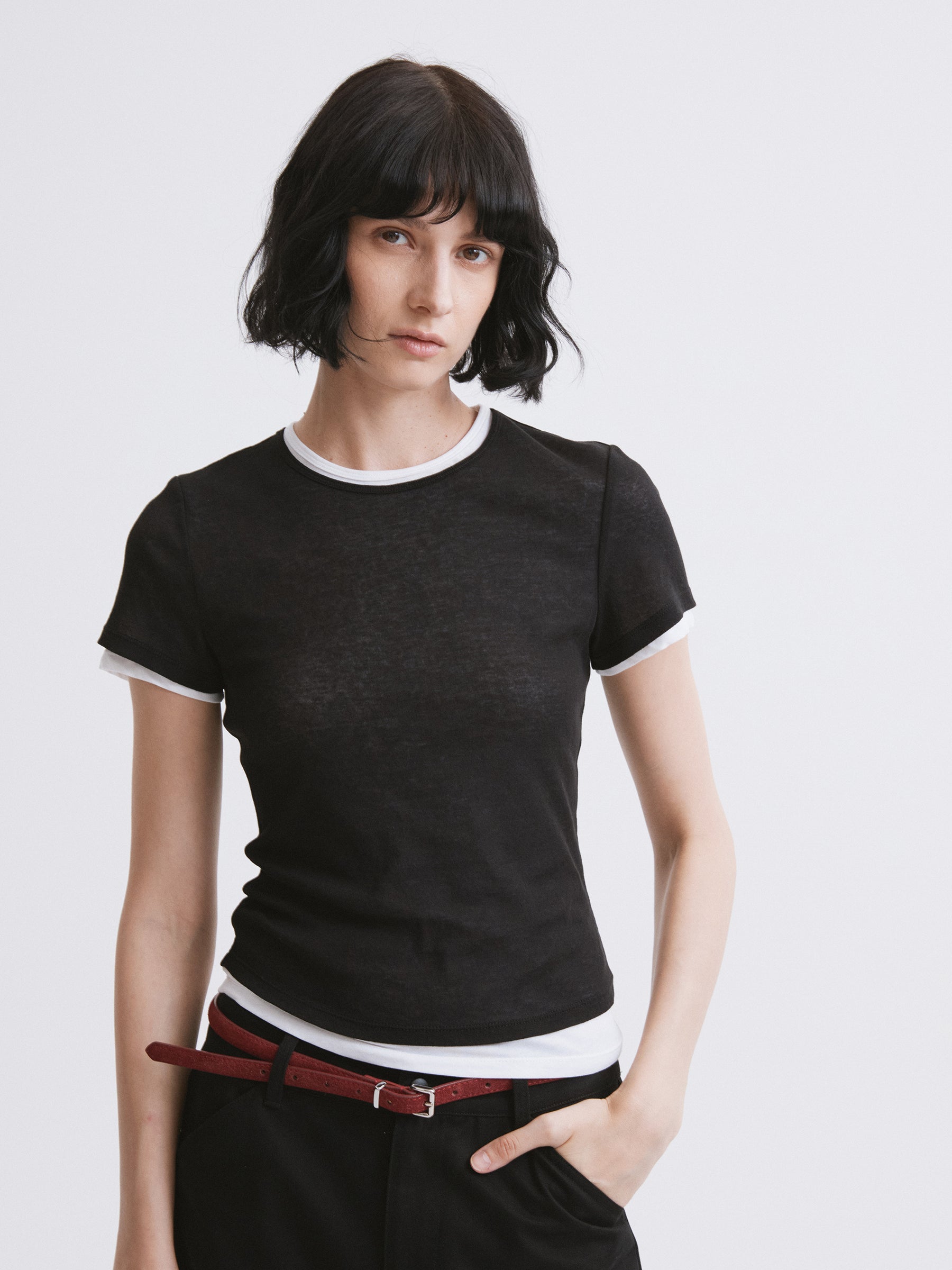 Lightweight Mock Two-Piece Color-Block T-Shirt Black