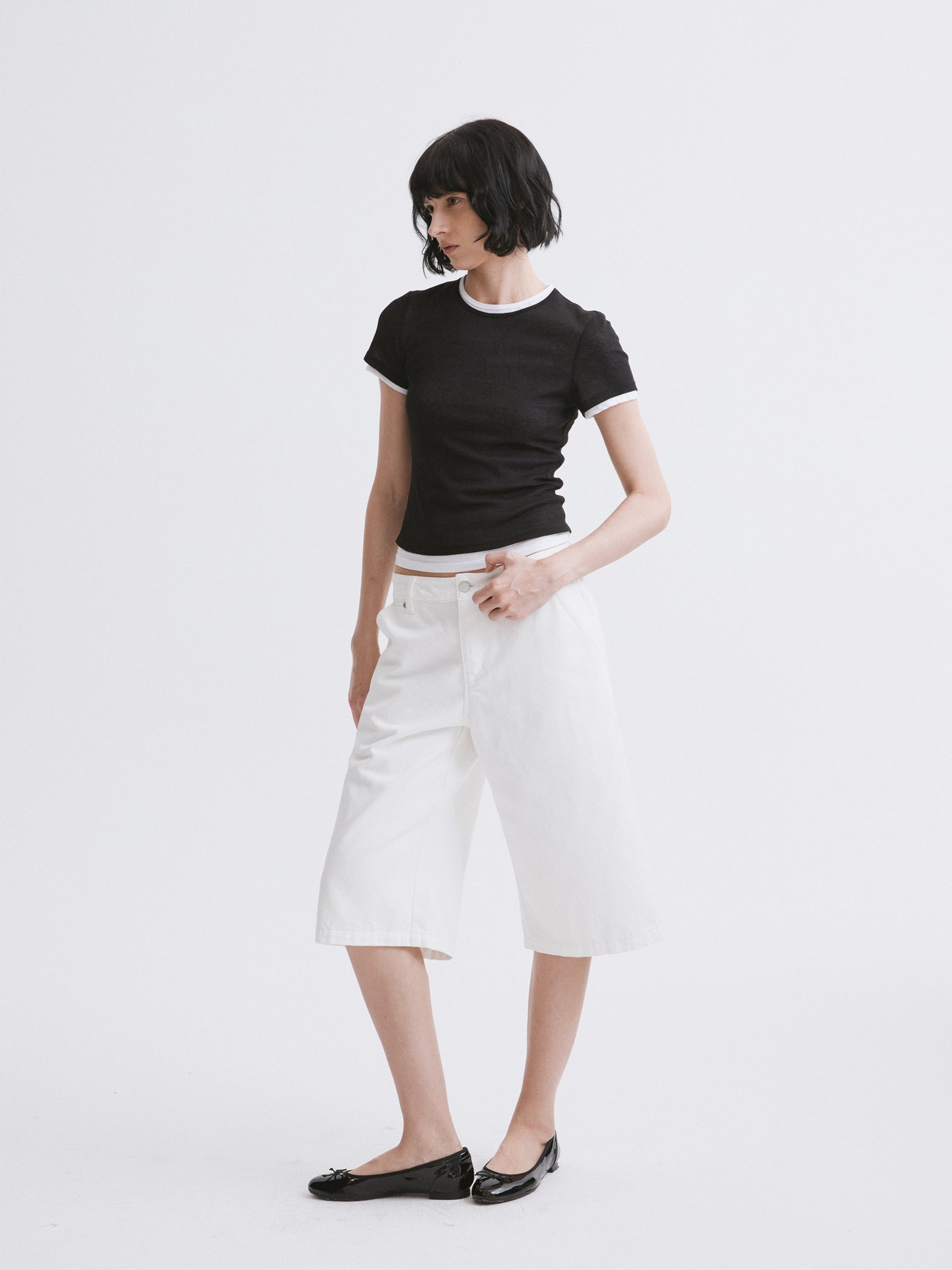 Lightweight Mock Two-Piece Color-Block T-Shirt Black
