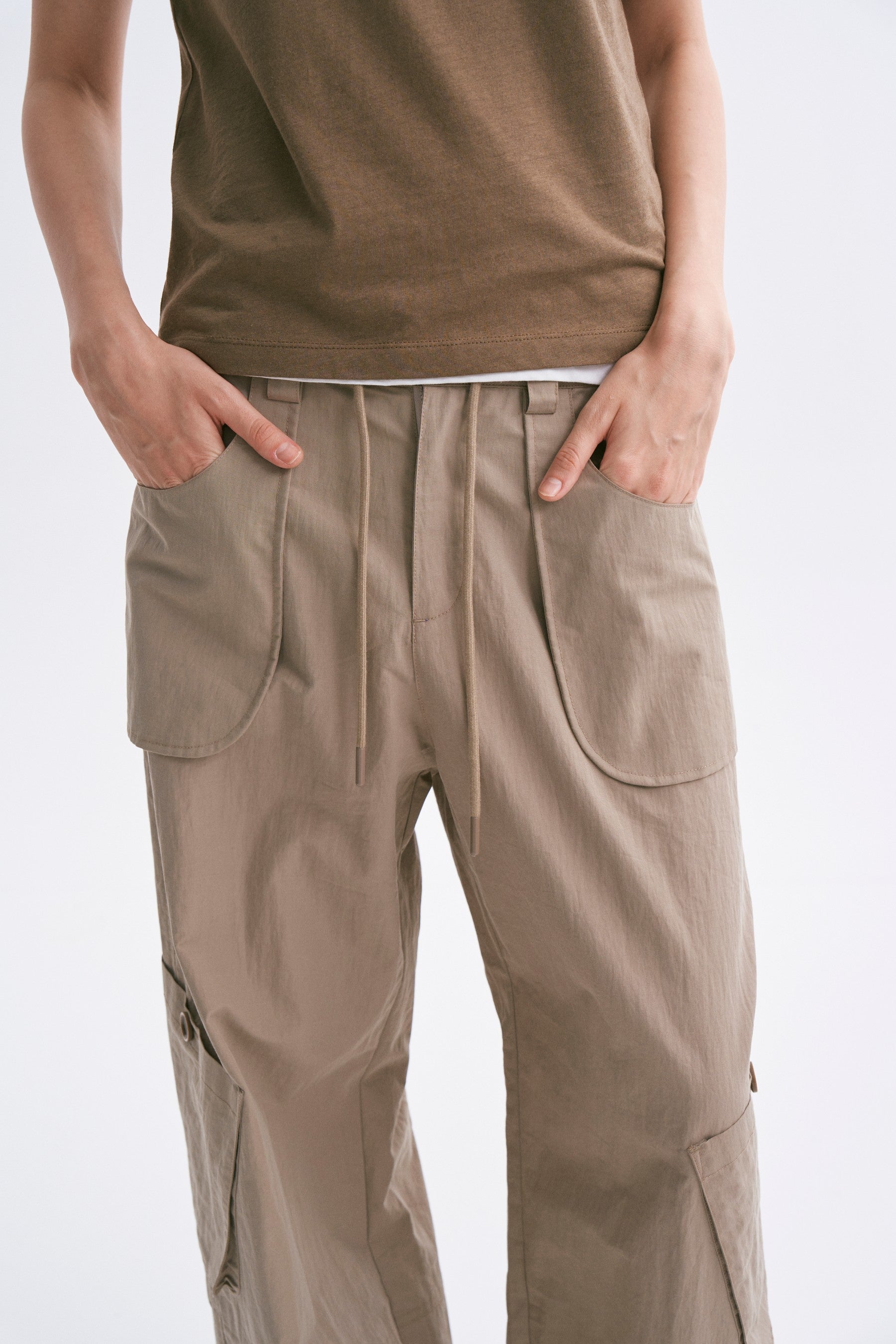 Mid-Rise Drawstring Cargo Pants with Pockets Khaki